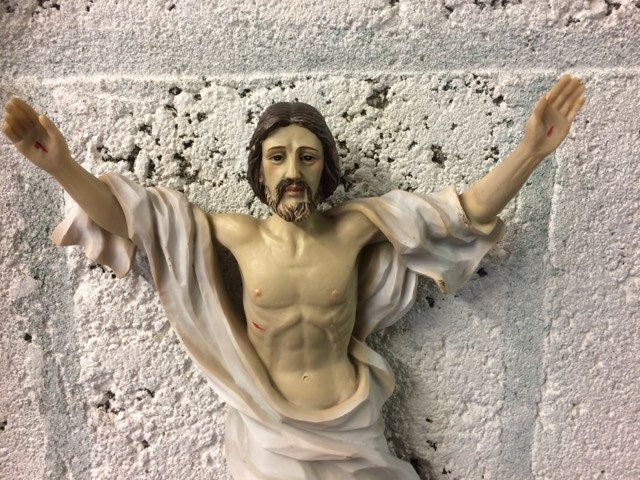 Risen Jesus Christ Resin Plaque Religious Wall Ornament Easter for Home or Chapel-Osiris Craftworks