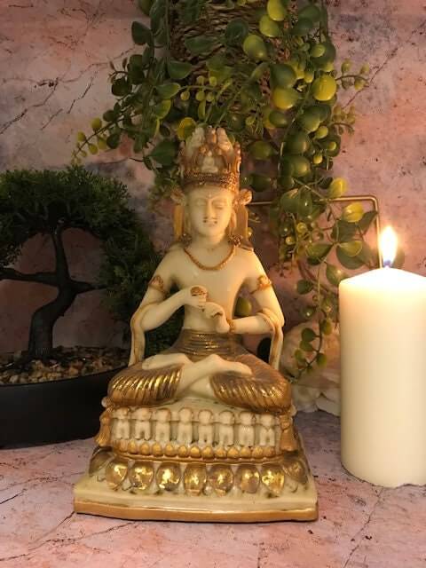 Goldene meditierende Buddha-Statue, Feng Shui, Antik-Effekt, Dekoration, Lotus-Statue, Figur