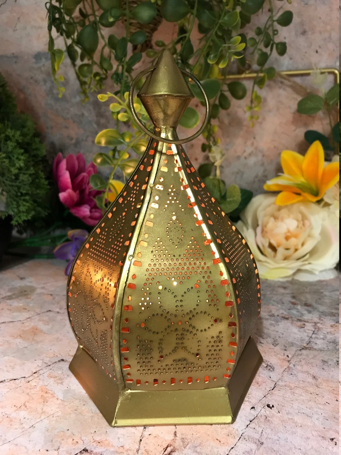 Moroccan Style Iron Lantern Patterned LED Tea Light Holder Home Decoration