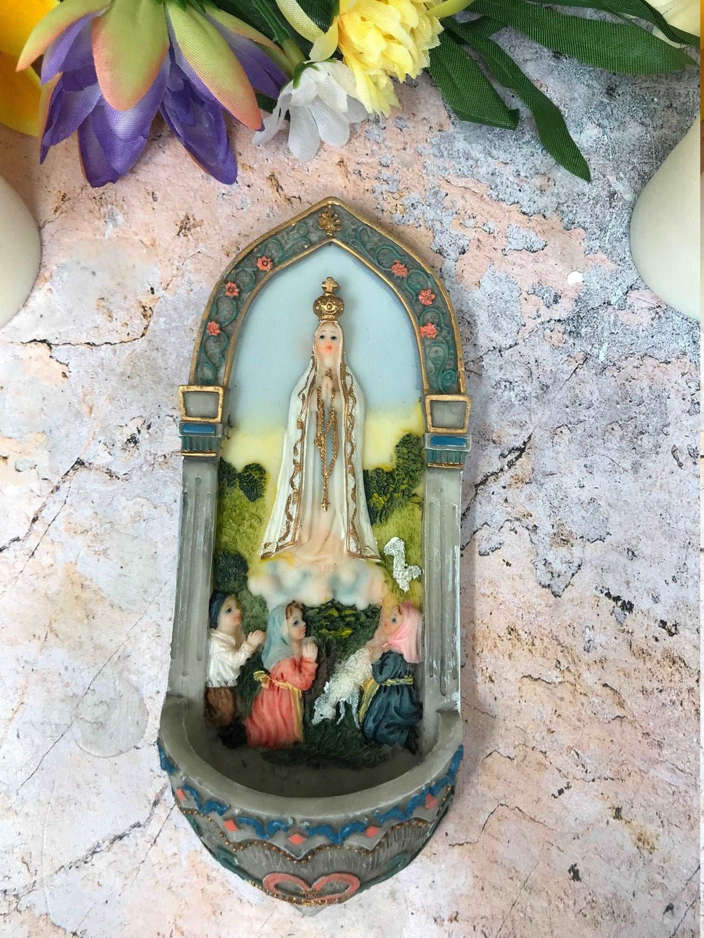 Blessed Virgin Mary Our Lady of Fatima Water Font Wall Plaque Statue Ornament Figurine for Home or Chapel 17 cm-Osiris Craftworks