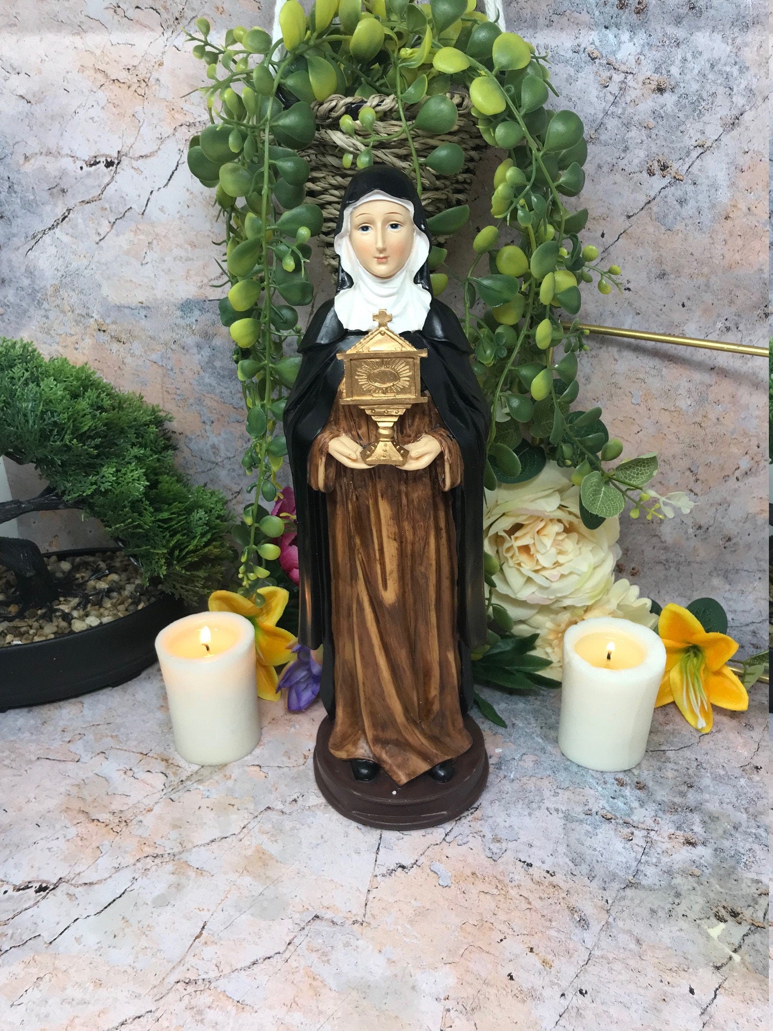 Saint Clare of Assisi Statue Catholic Sculpture Religious Santa Clara Figurine-Osiris Craftworks