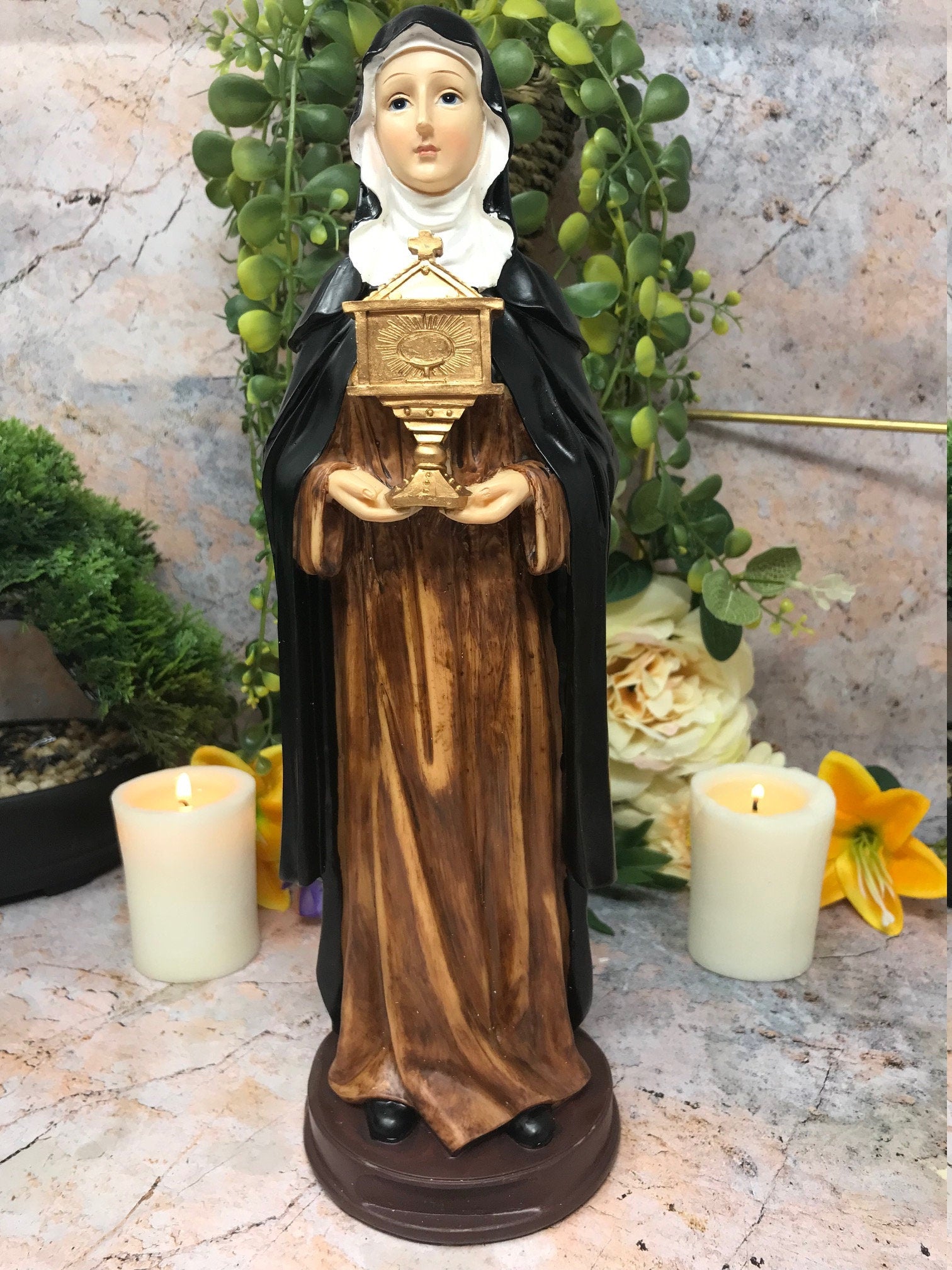 Saint Clare of Assisi Statue Catholic Sculpture Religious Santa Clara Figurine-Osiris Craftworks