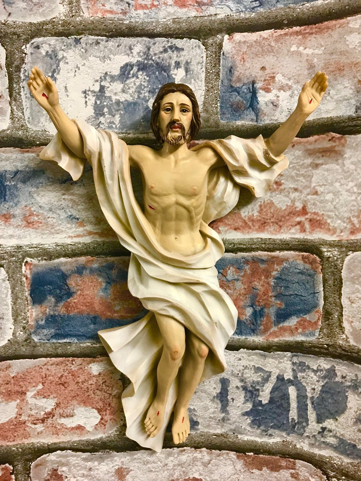 Risen Jesus Christ Resin Plaque Religious Wall Ornament Easter for Home or Chapel-Osiris Craftworks