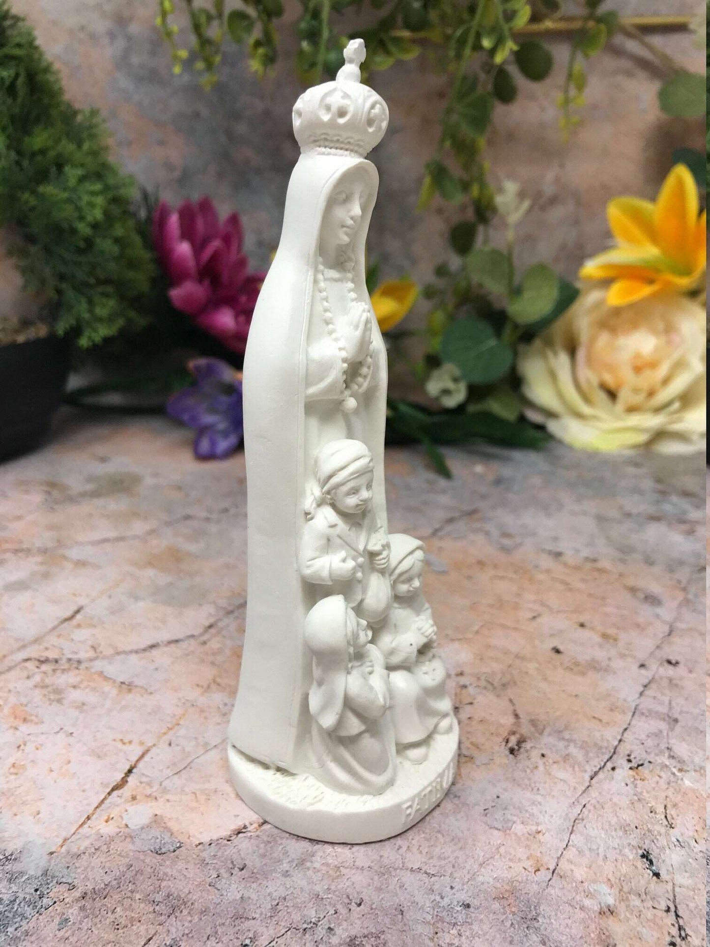 Blessed Virgin Mary Our Lady of Fatima with Children Statue Ornament Sculpture-Osiris Craftworks