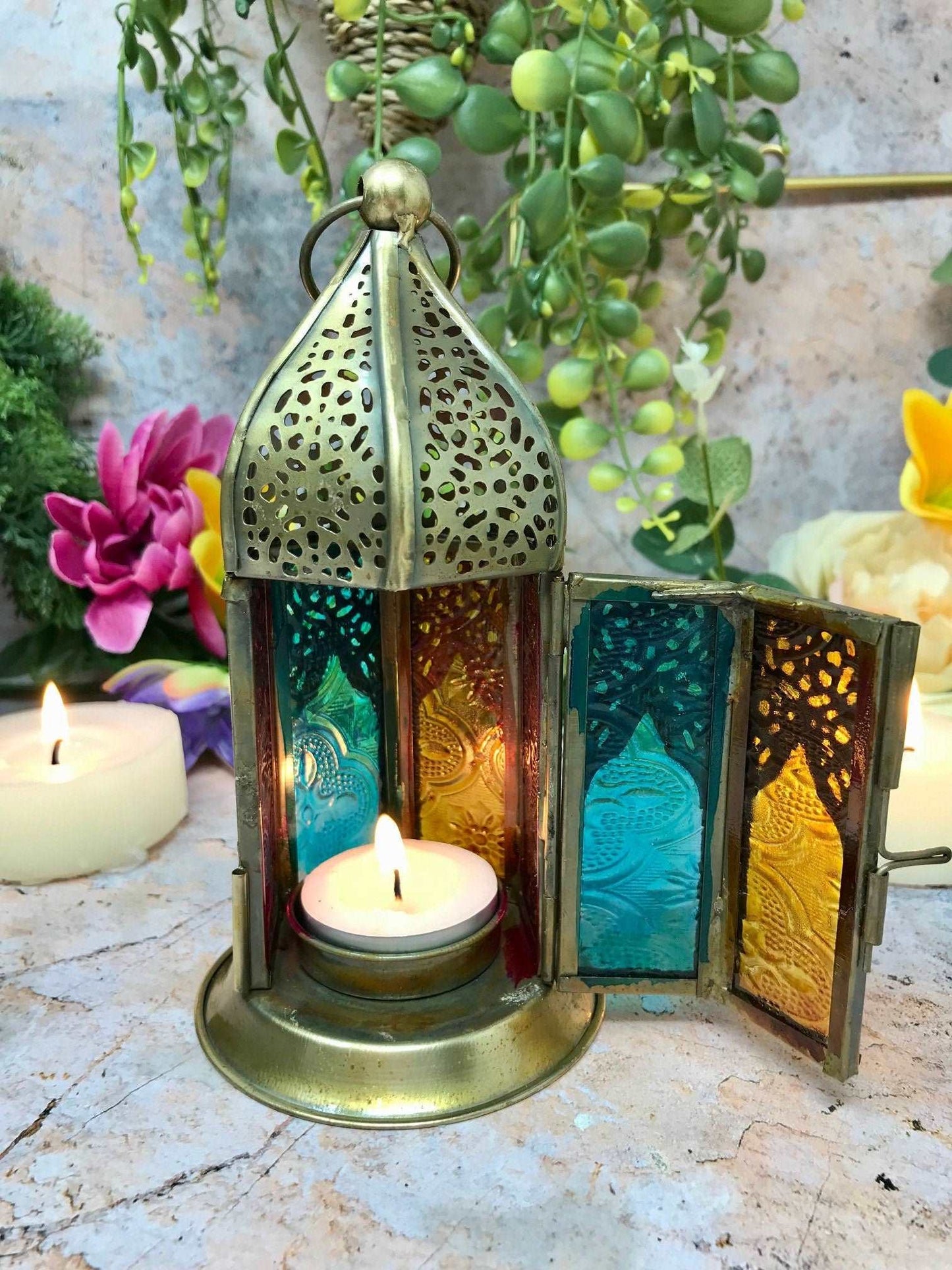 Antique Effect Moroccan Style Lantern Multicoloured Candle Tealight Holder Seasonal Decor Home Lighting Ornament