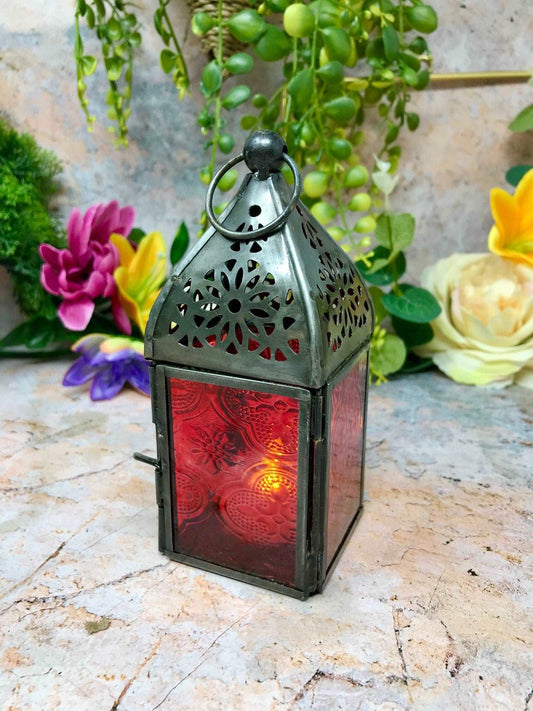 Antique Effect Moroccan Style Red Glass Zinc Lantern Candle Tealight Holder Home Lighting Seasonal Decor Ornament