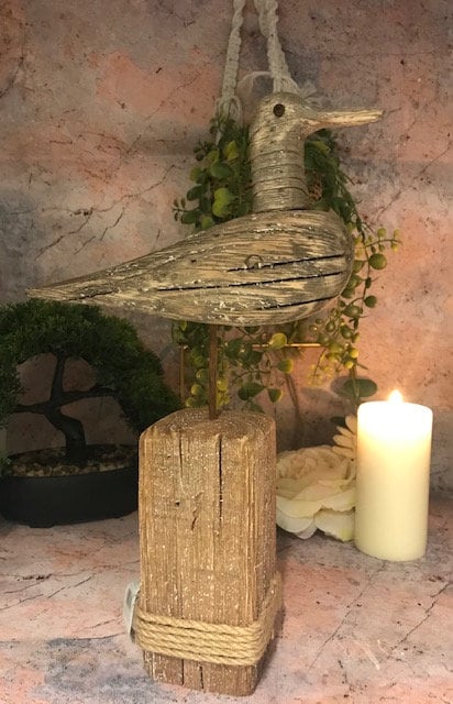 Seagull Sculpted from Reclaimed Wood: Coastal Ornament for Nautical Home Decor