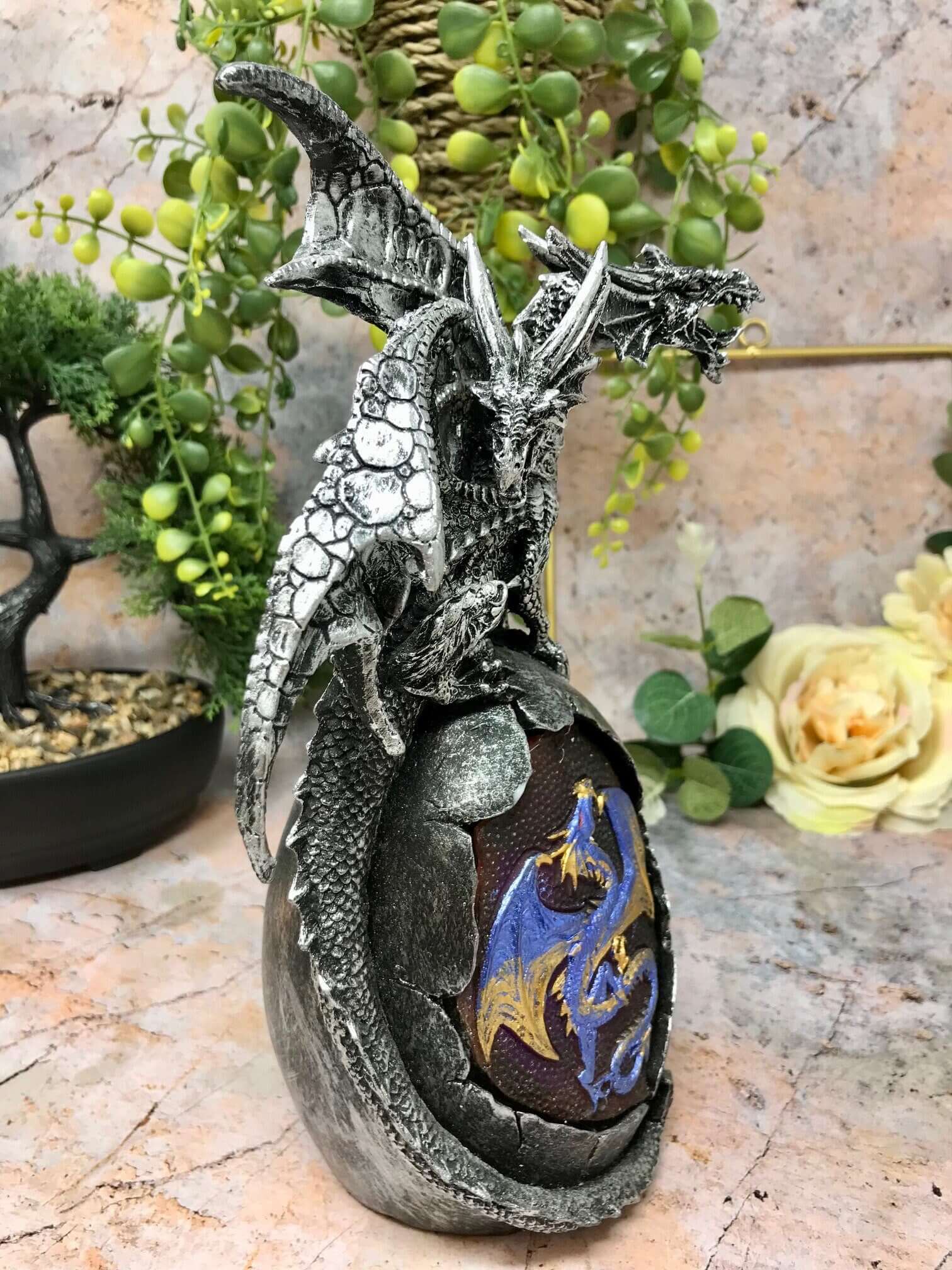 Dragon Egg with LED Light Fantasy Sculpture Mythical Statue Ornament Gothic Gift-Osiris Craftworks