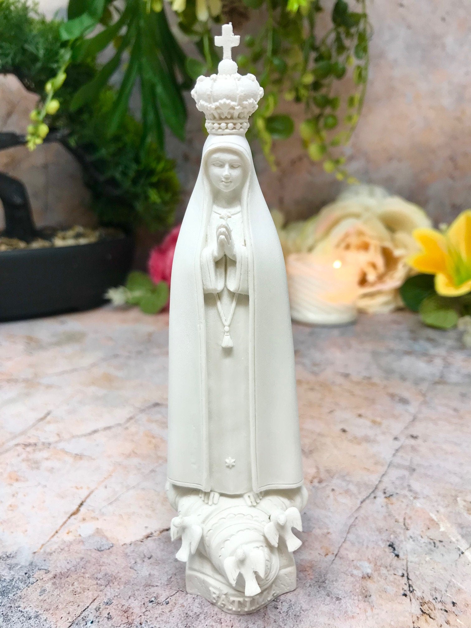 Sacred Our Lady of Fatima Figurine - Beautiful Blessed Virgin Mary Statue for Home Decor or Gift-Osiris Craftworks