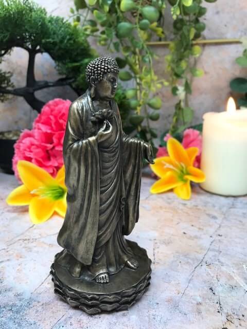 Bronze-Effect Resin Buddha with Lotus | Feng Shui Decor | Meditation Zen Statue | Serene Home Ornament, 14cm