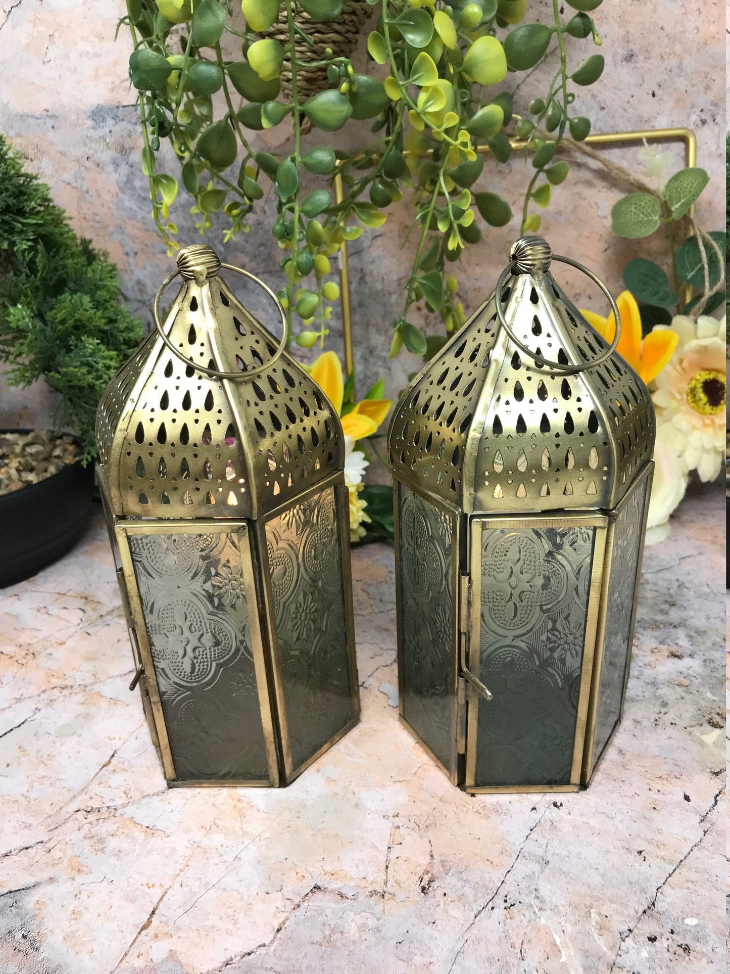 Set of Two Moroccan Style Lanterns Brass Antique Glass Tea Light Candle Holders Home Decoration