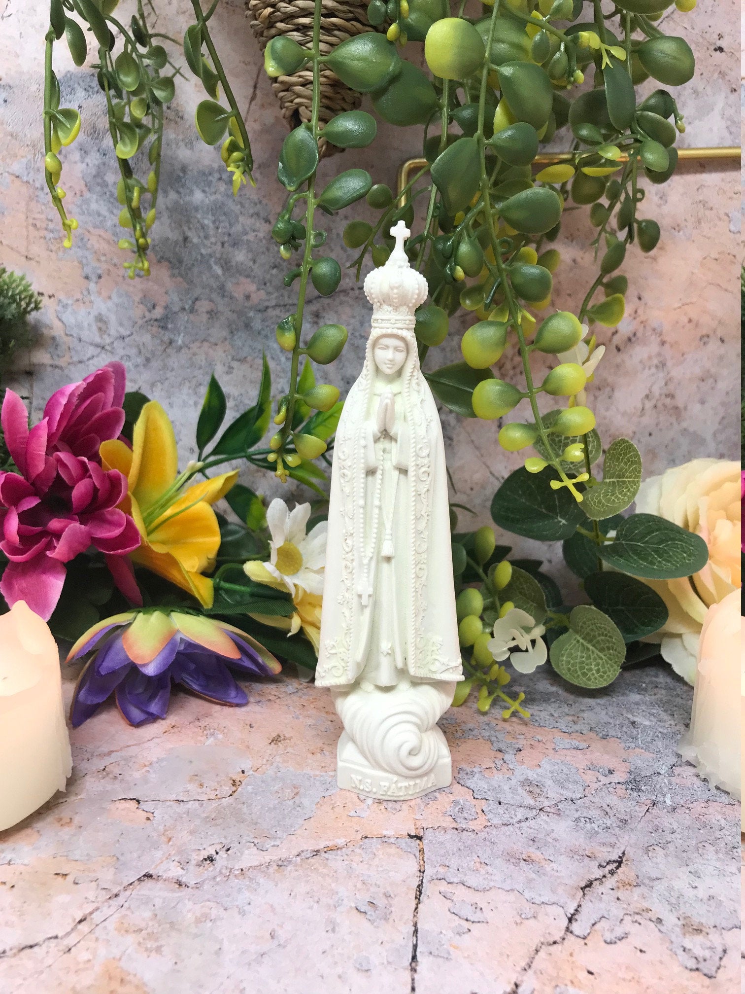 Luminous Our Lady of Fatima Statue - Glow in the Dark Virgin Mary Figurine, 15cm Spiritual Night Light, Religious Room Decor, Christian Gift-Osiris Craftworks