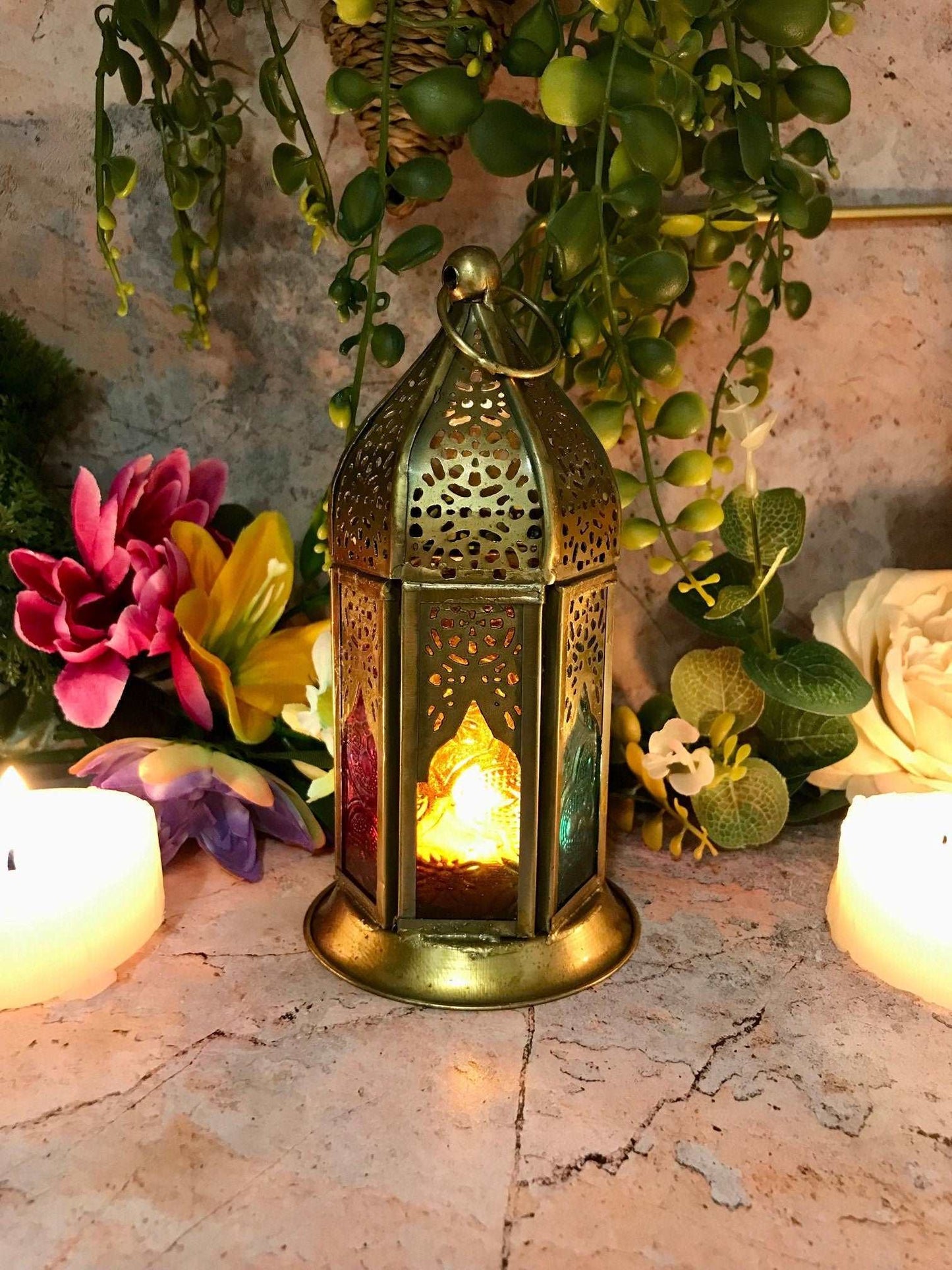 Antique Effect Moroccan Style Lantern Multicoloured Candle Tealight Holder Seasonal Decor Home Lighting Ornament