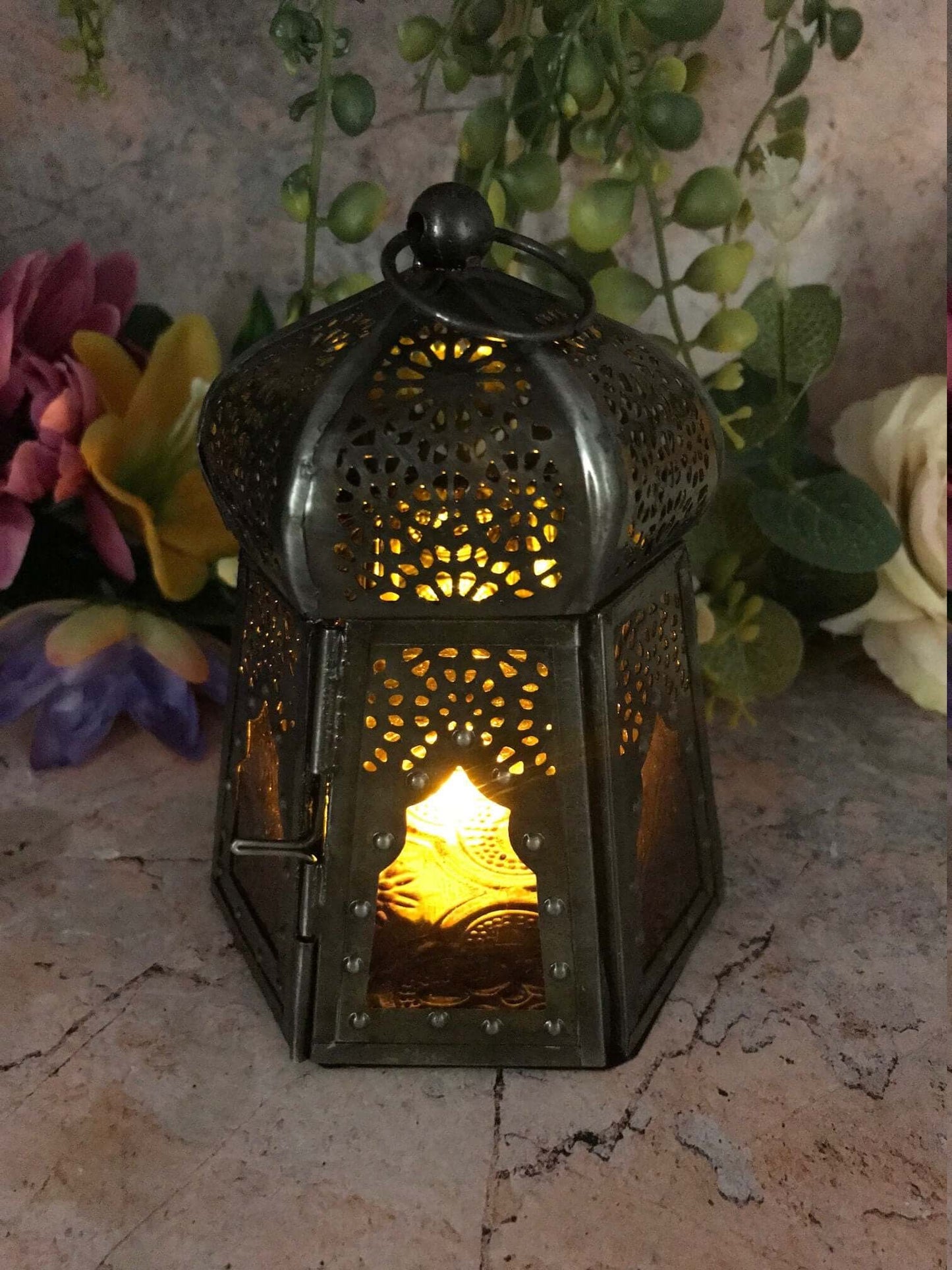 Antique Effect Moroccan Style Lantern Candle Purple Glass Tealight Holder Seasonal Decor Home Lighting Ornament