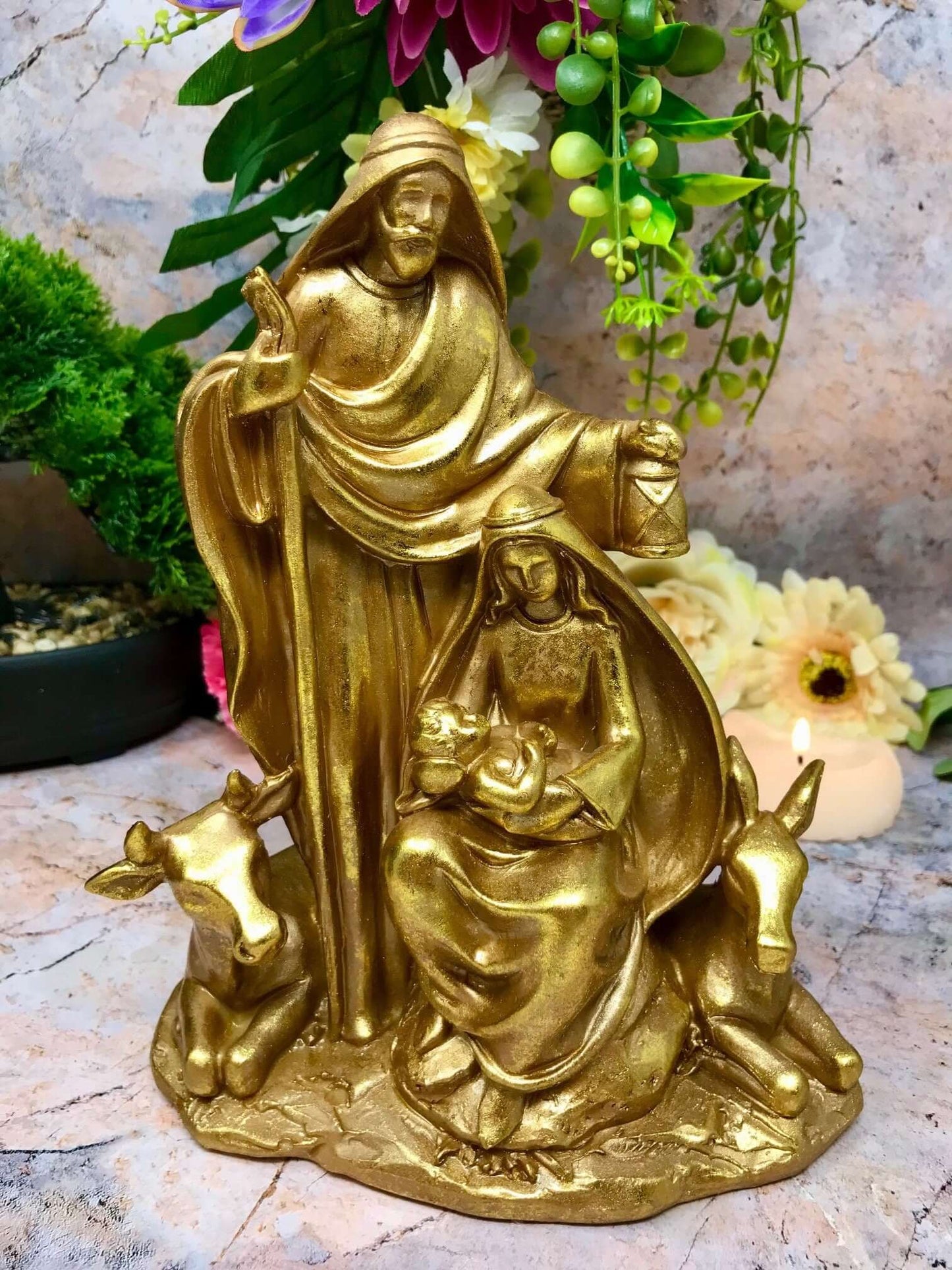 Gold Effect Holy Family Statue of the Virgin Mary with Joseph and Jesus Religious Ornament Figure Home Decoration-Osiris Craftworks