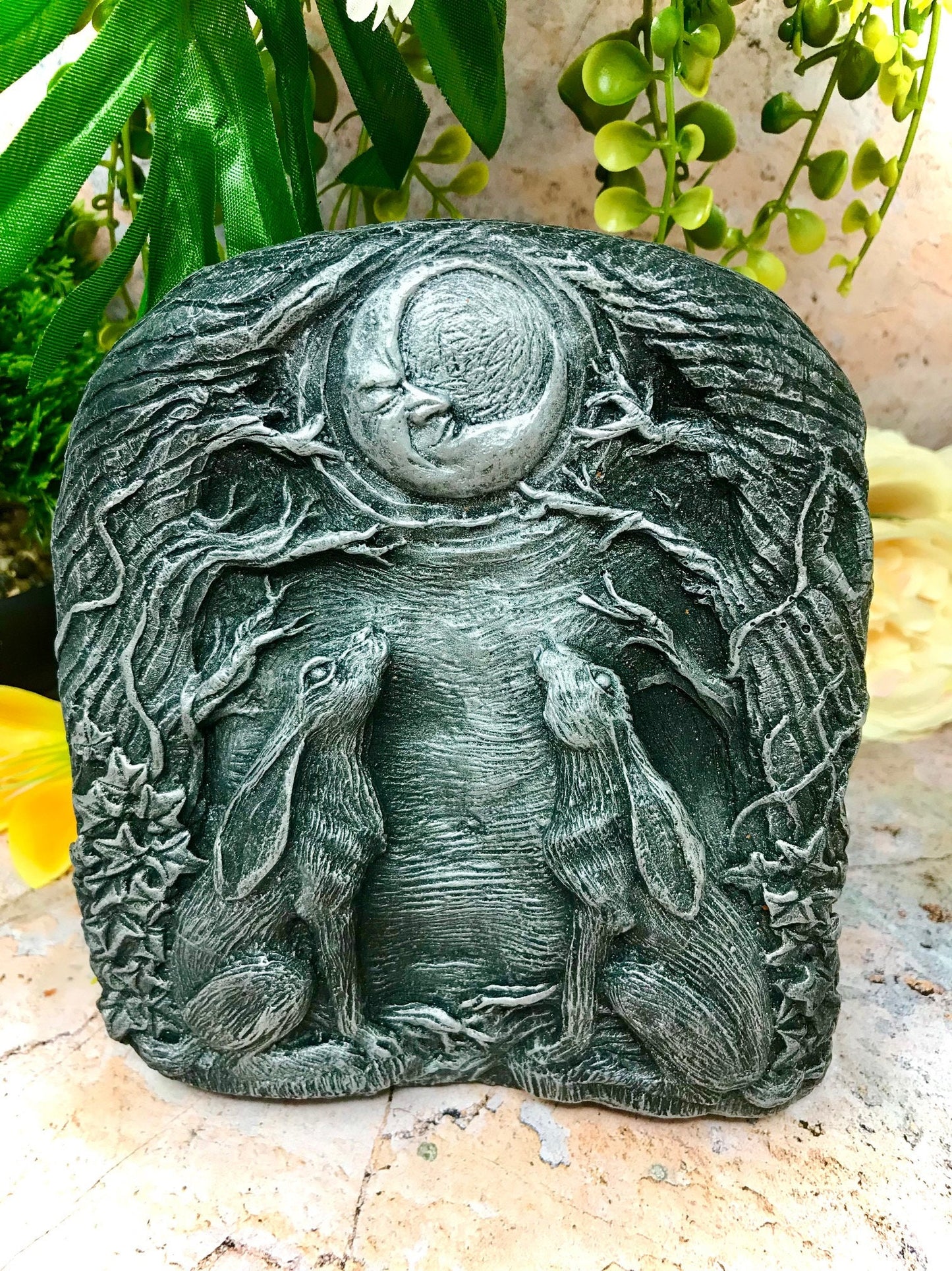 Silver Effect Magical Moon Hares Wall Plaque Pagan Statue Moongazing Wiccan Sculpture Ornament-Osiris Craftworks