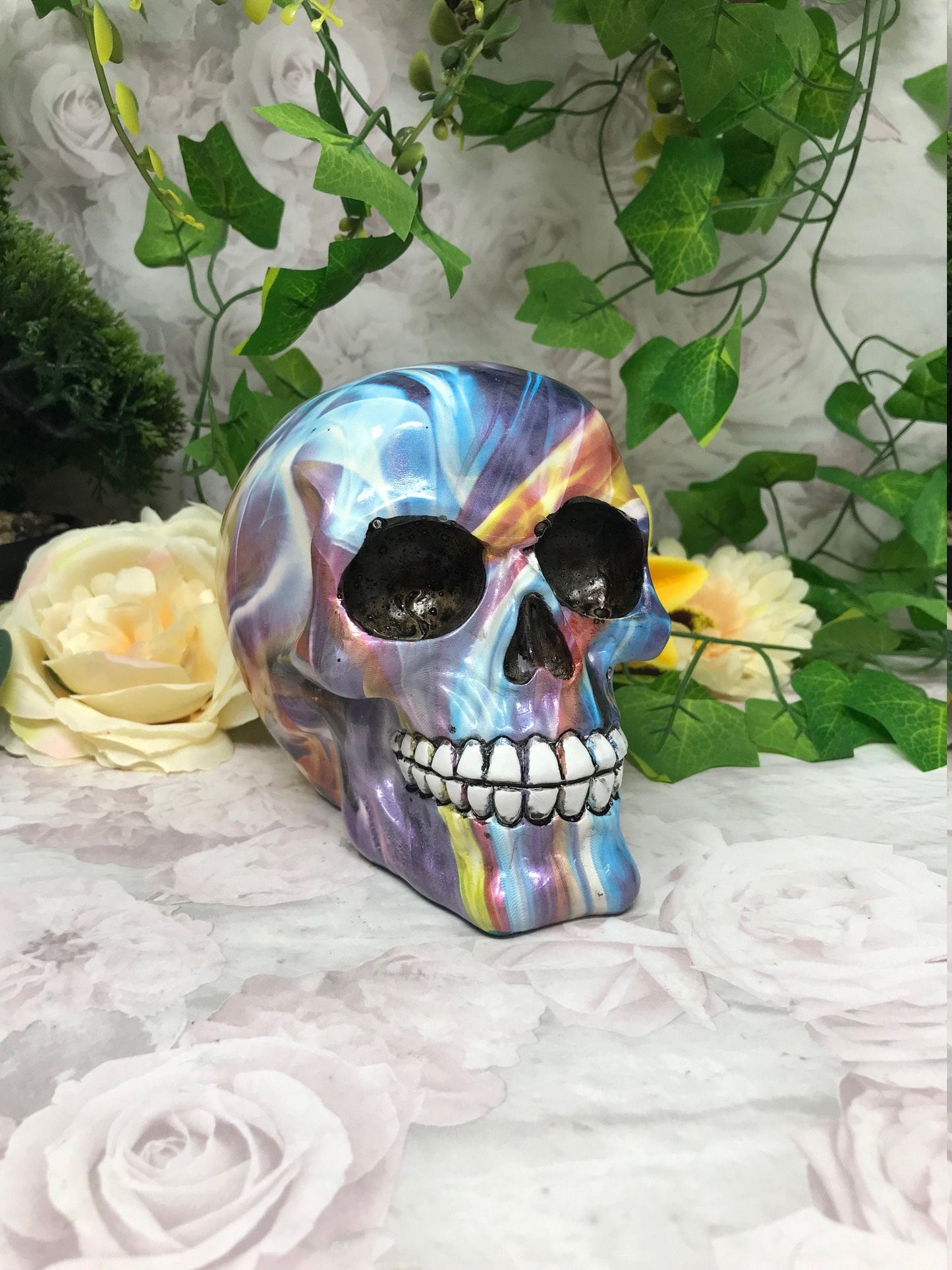 Novelty Holographic Effect Skull Ornament Figure Skulls Collection Sculpture Home Decoration Gothic Decor-Osiris Craftworks