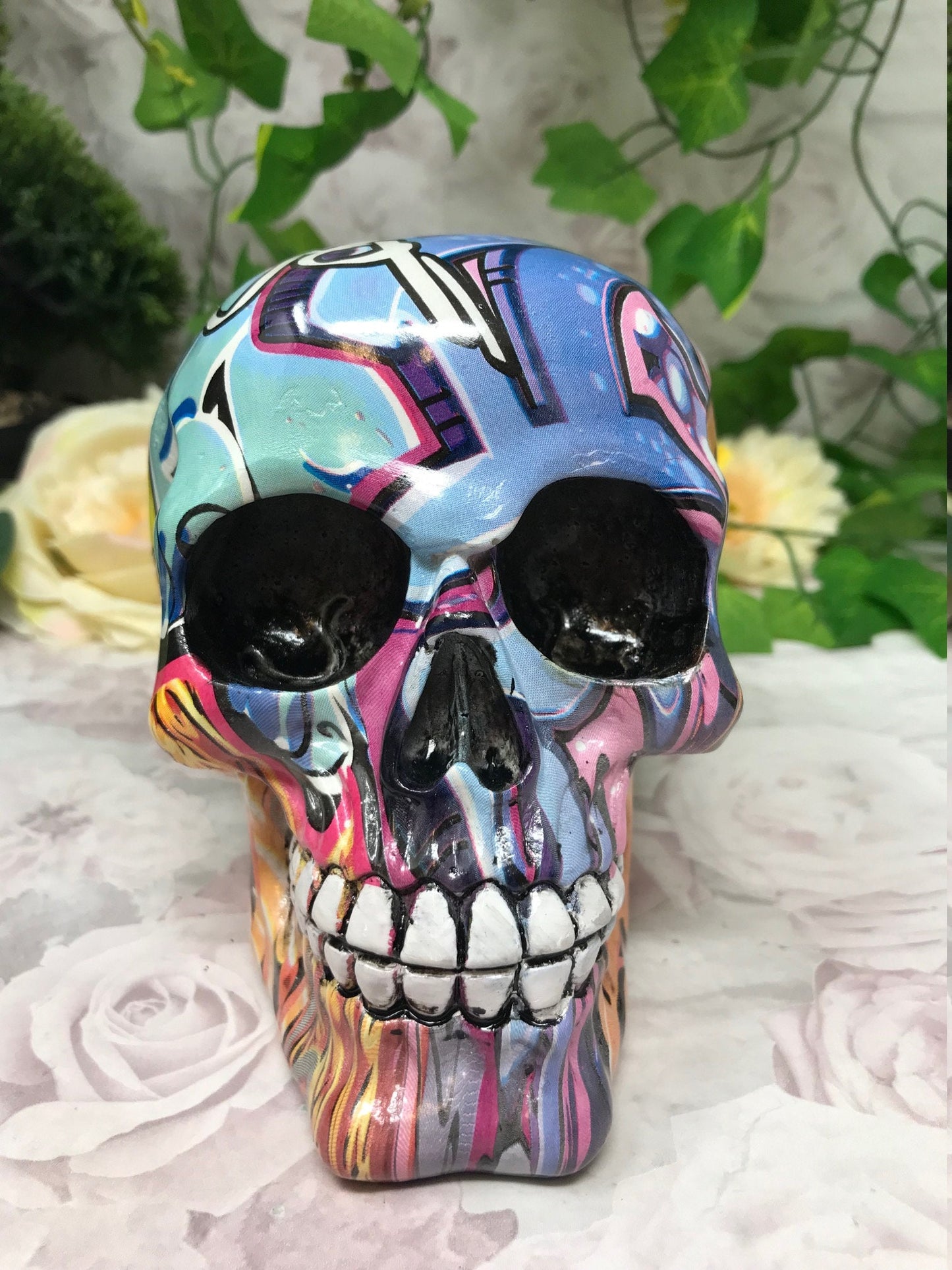 Novelty Graffiti Skull Ornament Figure Skulls Collection Sculpture Home Decoration Gothic Decor-Osiris Craftworks