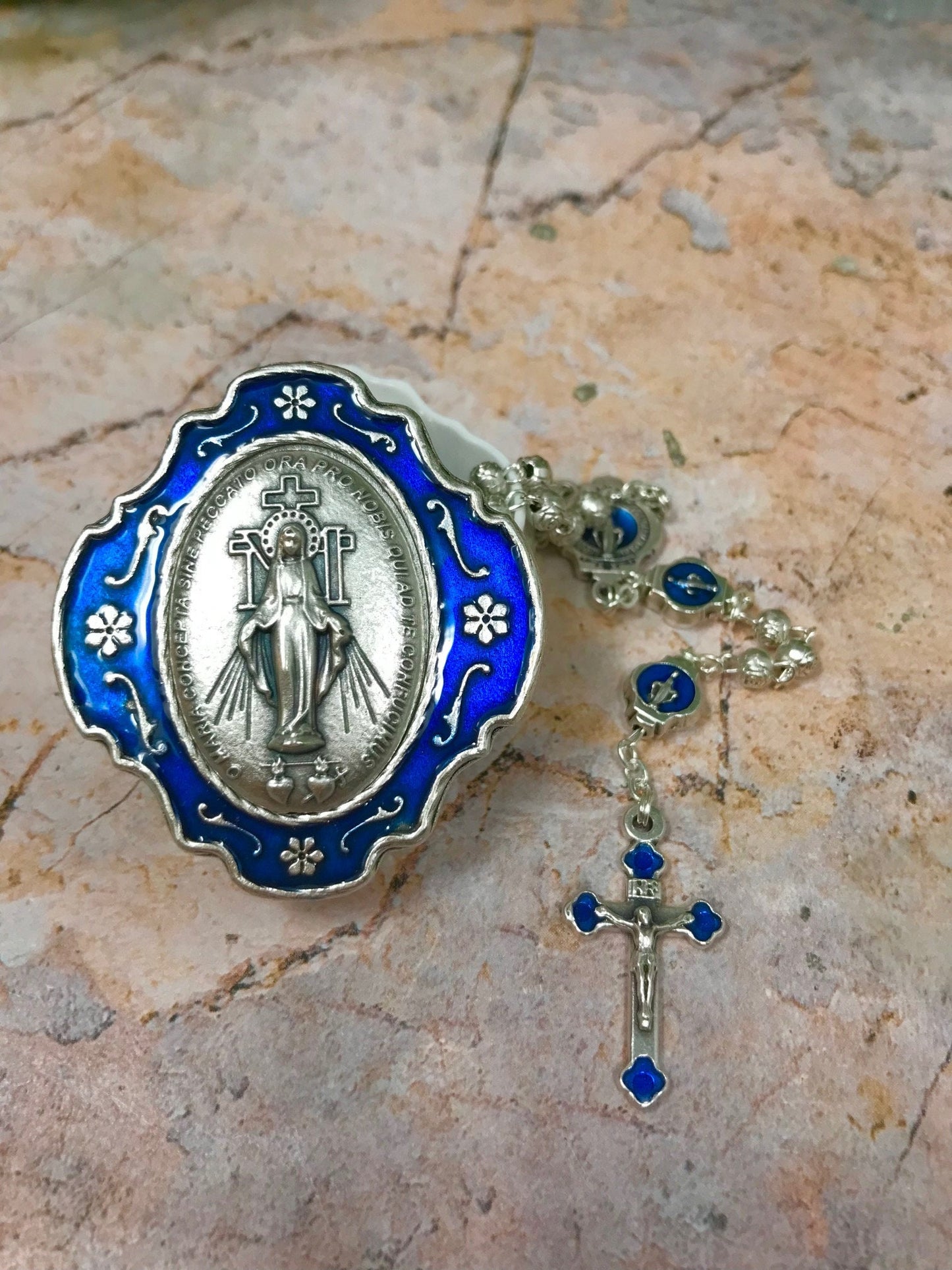 Handmade Our Lady of the Miraculous Metal Rosary Beads with Matching Rosary Box - Spiritual Catholic Prayer Set with Metal Rose Detail