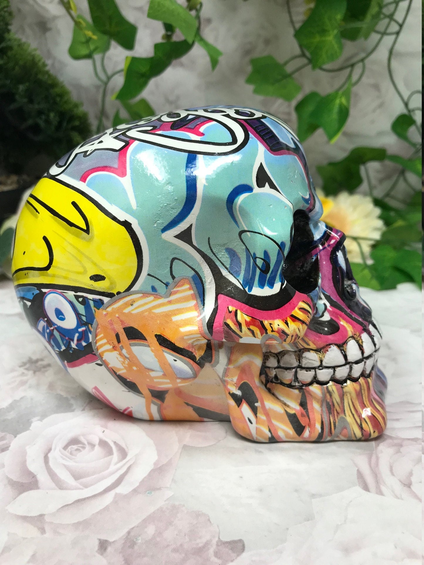 Novelty Graffiti Skull Ornament Figure Skulls Collection Sculpture Home Decoration Gothic Decor-Osiris Craftworks