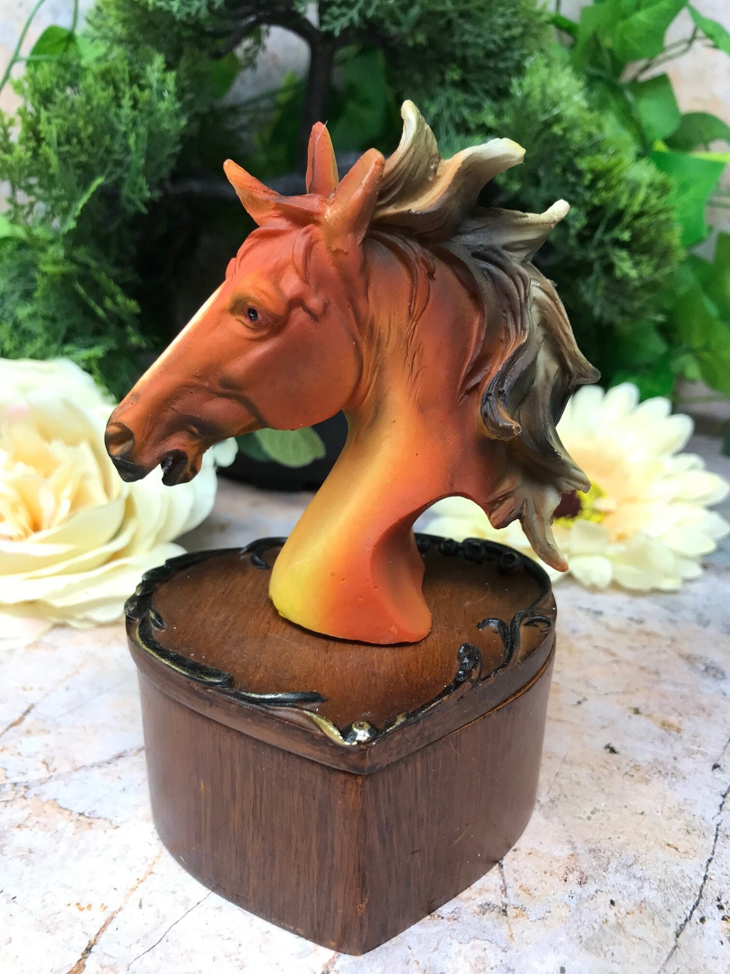 Heart Shaped Horse Trinket Box Sculpture Ornament Secret Stash Equestrian Horses Collection