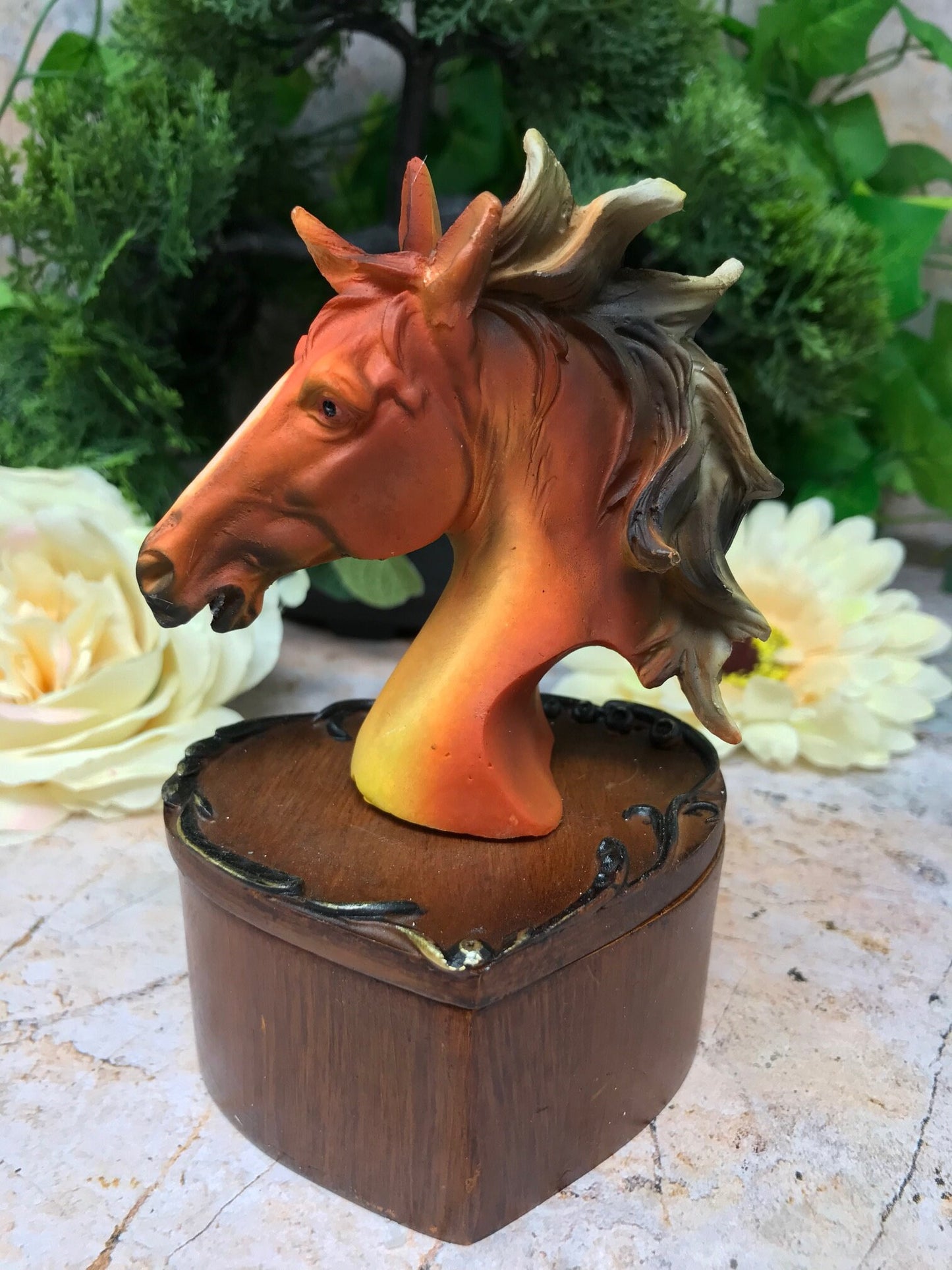 Heart Shaped Horse Trinket Box Sculpture Ornament Secret Stash Equestrian Horses Collection