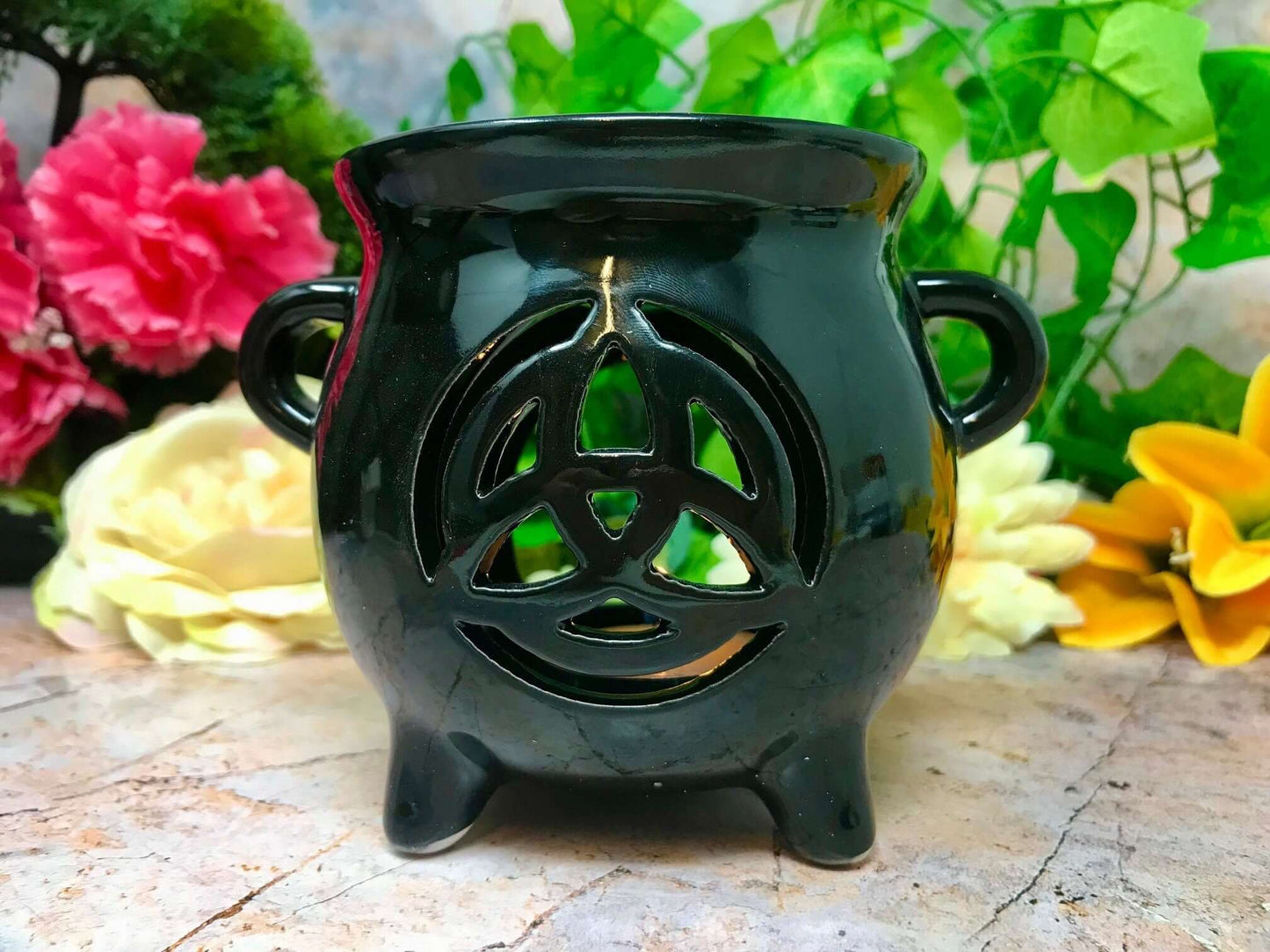 Oil Burner Triquetra Black Warmer Reiki Healing Space Clearing Feng Shui