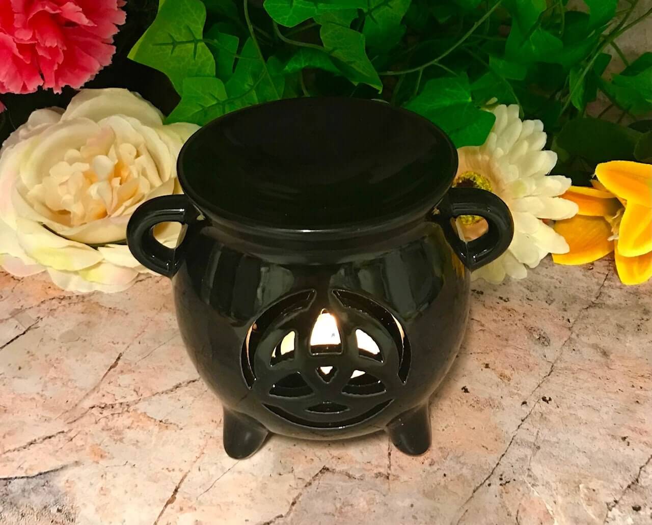 Oil Burner Triquetra Black Warmer Reiki Healing Space Clearing Feng Shui