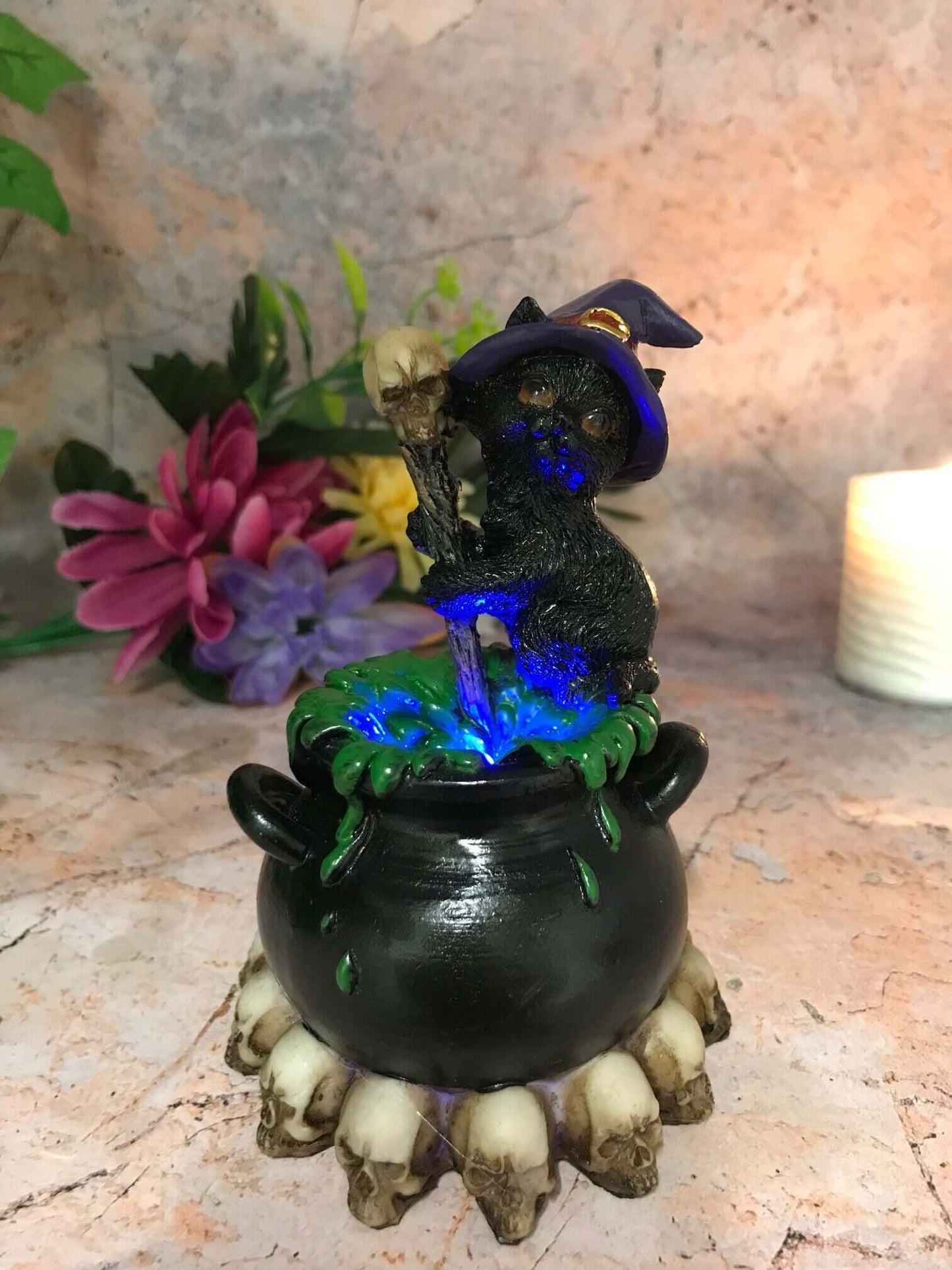 Witches Familiar Sculpture Comical Cat with Cauldron with Led Light Witch Witchcraft Spellcast Ornament Figurine-Osiris Craftworks