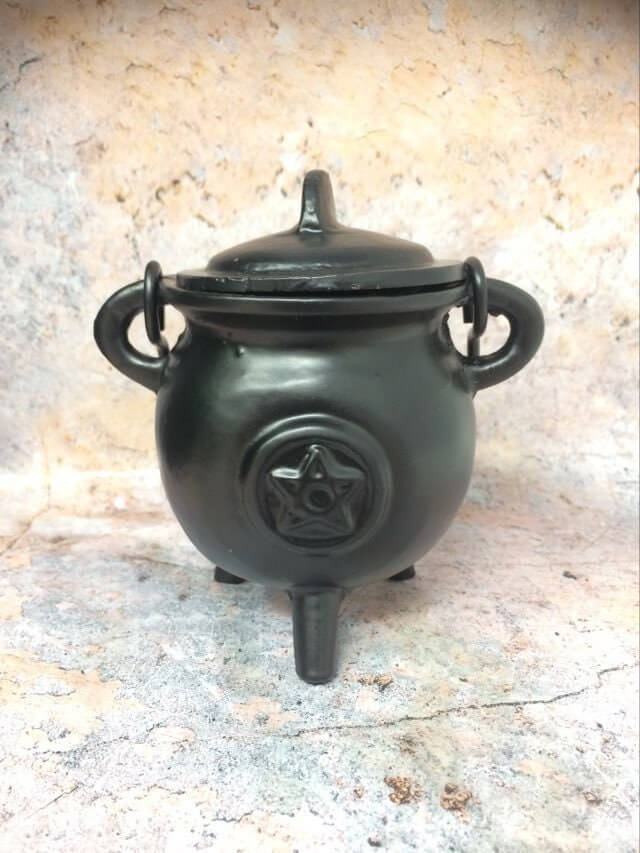 Cast Iron Pentagram Cauldron, Wiccan Rituals Pagan Spells Pot, Altar Vessel Magic Potion with Pentacle Emblem, Witchcraft Supplies-Osiris Craftworks