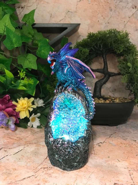 Blue Dragon Guardian of Geode Sculpture Statue Ornament with LED Light Dragons Collection 17 cm-Osiris Craftworks