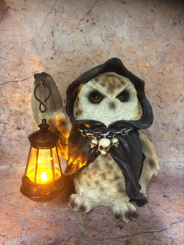 Mystical Owl Sculpture Figurine Statue Owls Collectables LED Light Lantern