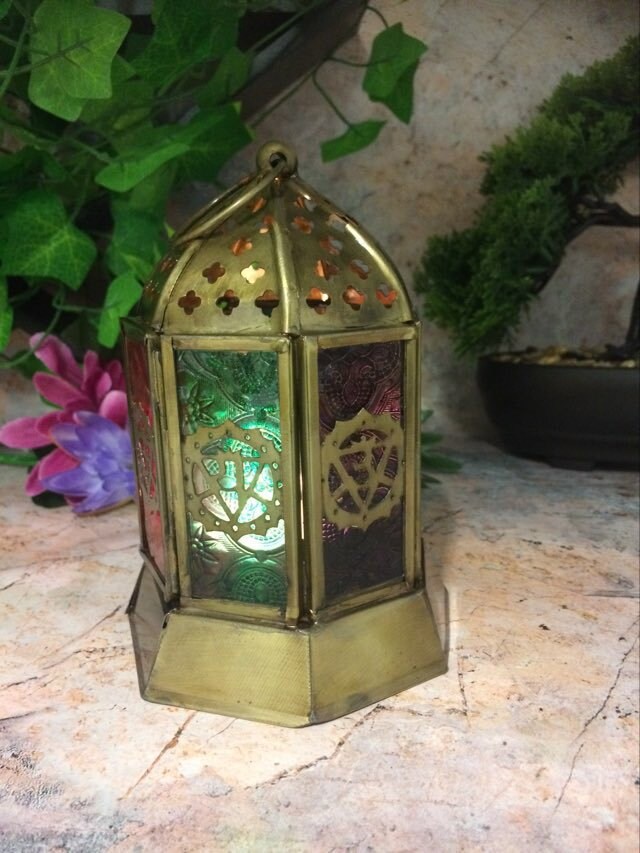 Exquisite Moroccan Lamp with Chakra Design: Perfect Seasonal Ornament and Lighting Solution for Your Home-Osiris Craftworks