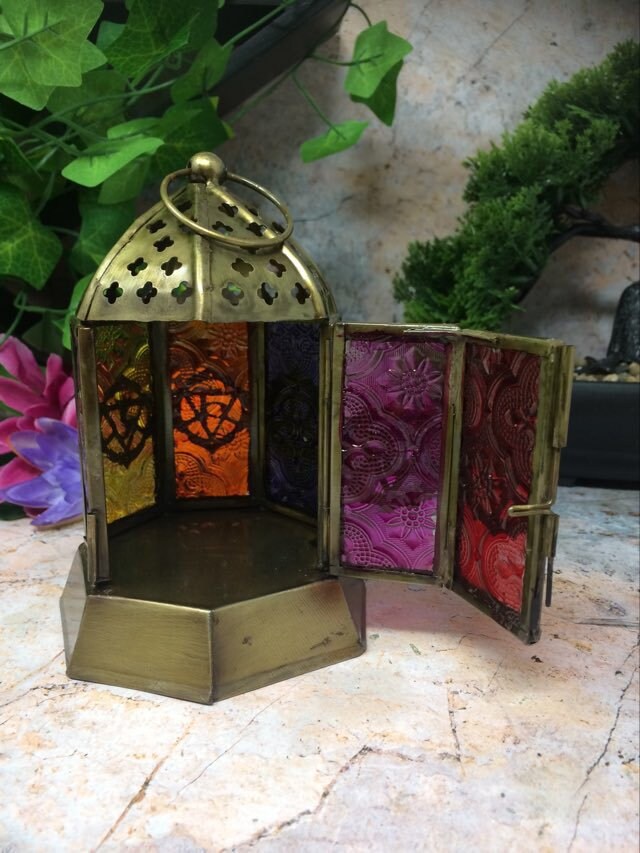 Exquisite Moroccan Lamp with Chakra Design: Perfect Seasonal Ornament and Lighting Solution for Your Home-Osiris Craftworks