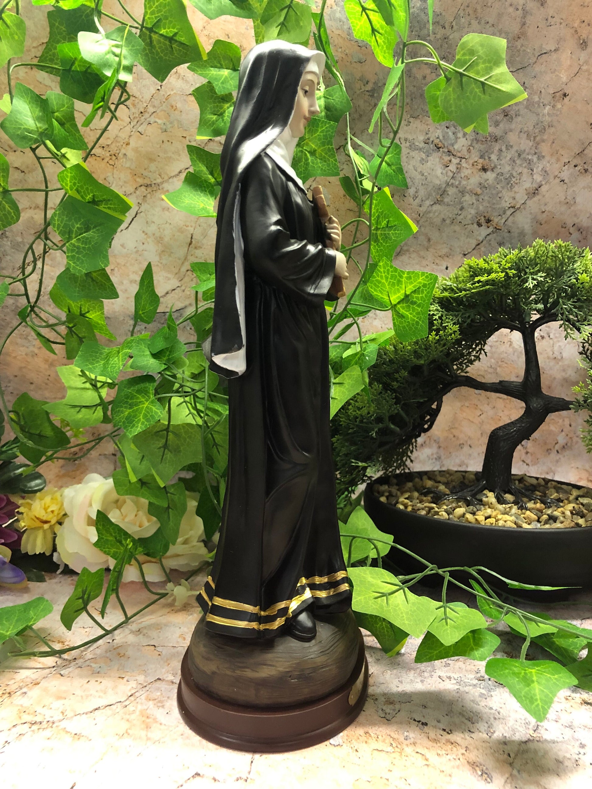 Santa Rita of Cascia Statue Catholic Saint Sculpture Religious Ornament Figurine for Home or Chapel 30 cm-Osiris Craftworks