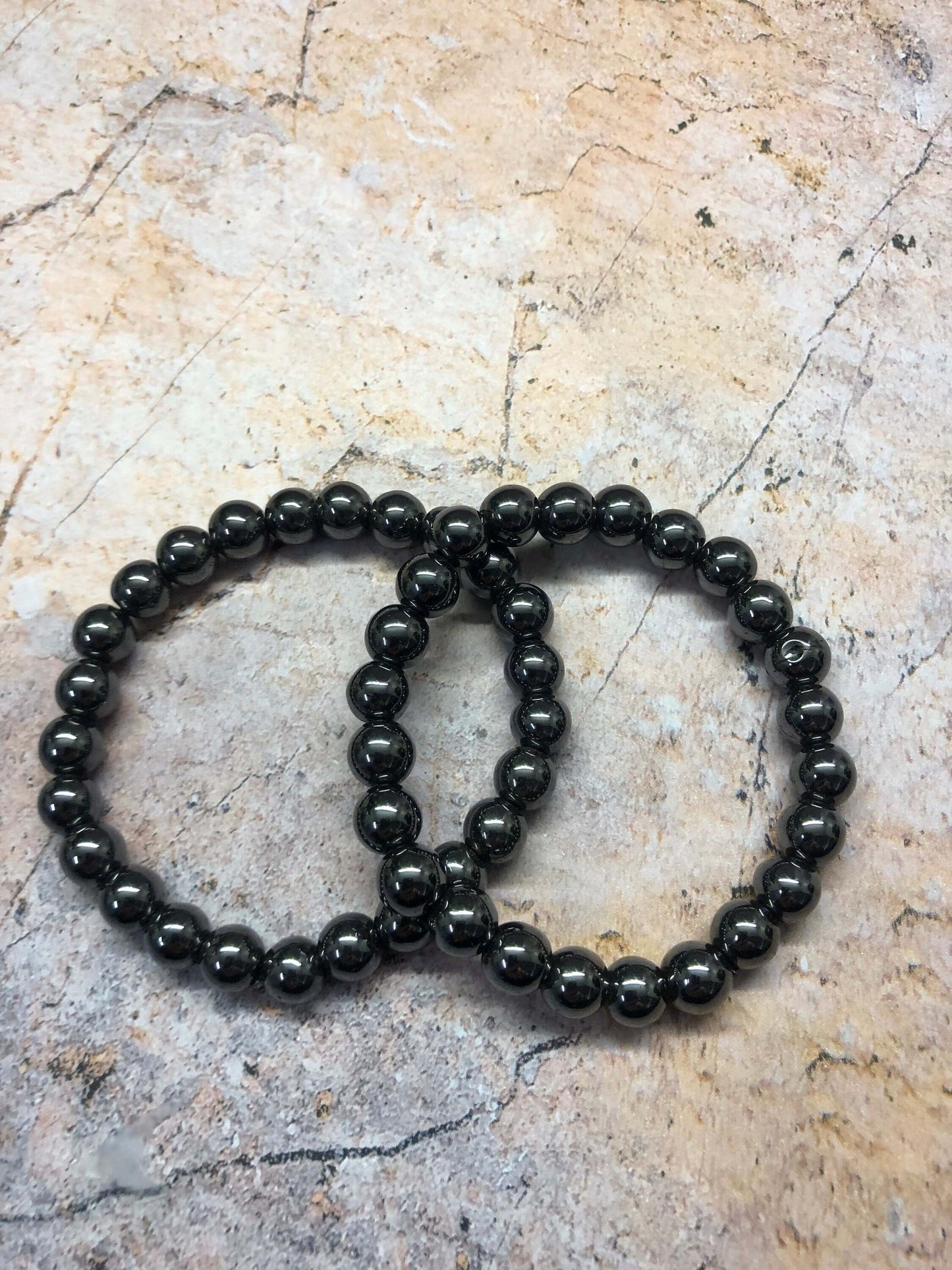 Paire de bracelets de pouvoir de guérison en hématite Thérapie par les cristaux de guérison Reiki