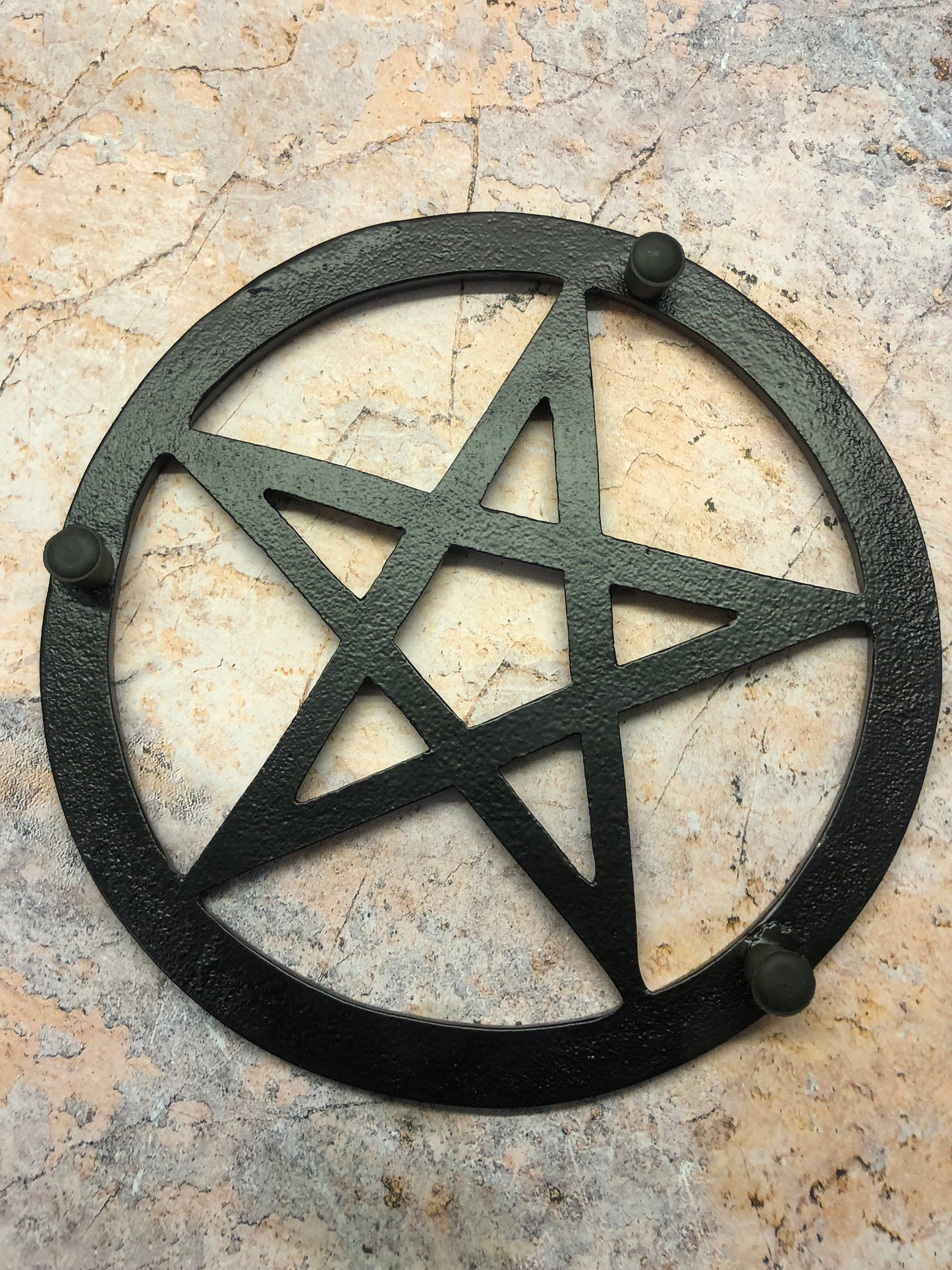 Enchanting Pentagram Trivet – A Magical Metal Cooling Surface Protector for Your Wiccan Kitchen!