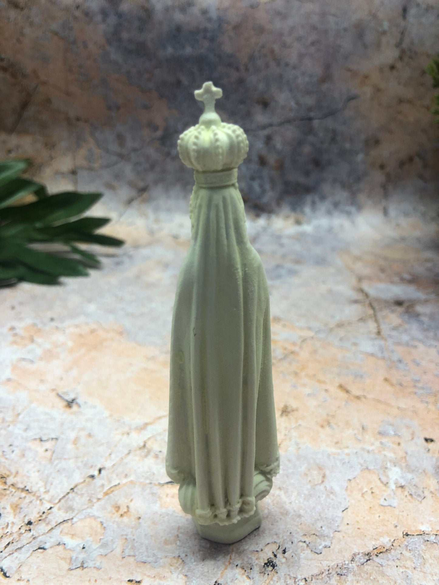 Small Glow in the Dark Blessed Virgin Mary Our Lady of Fatima Statue Luminous Ornament Figurine for Home or Chapel-Osiris Craftworks