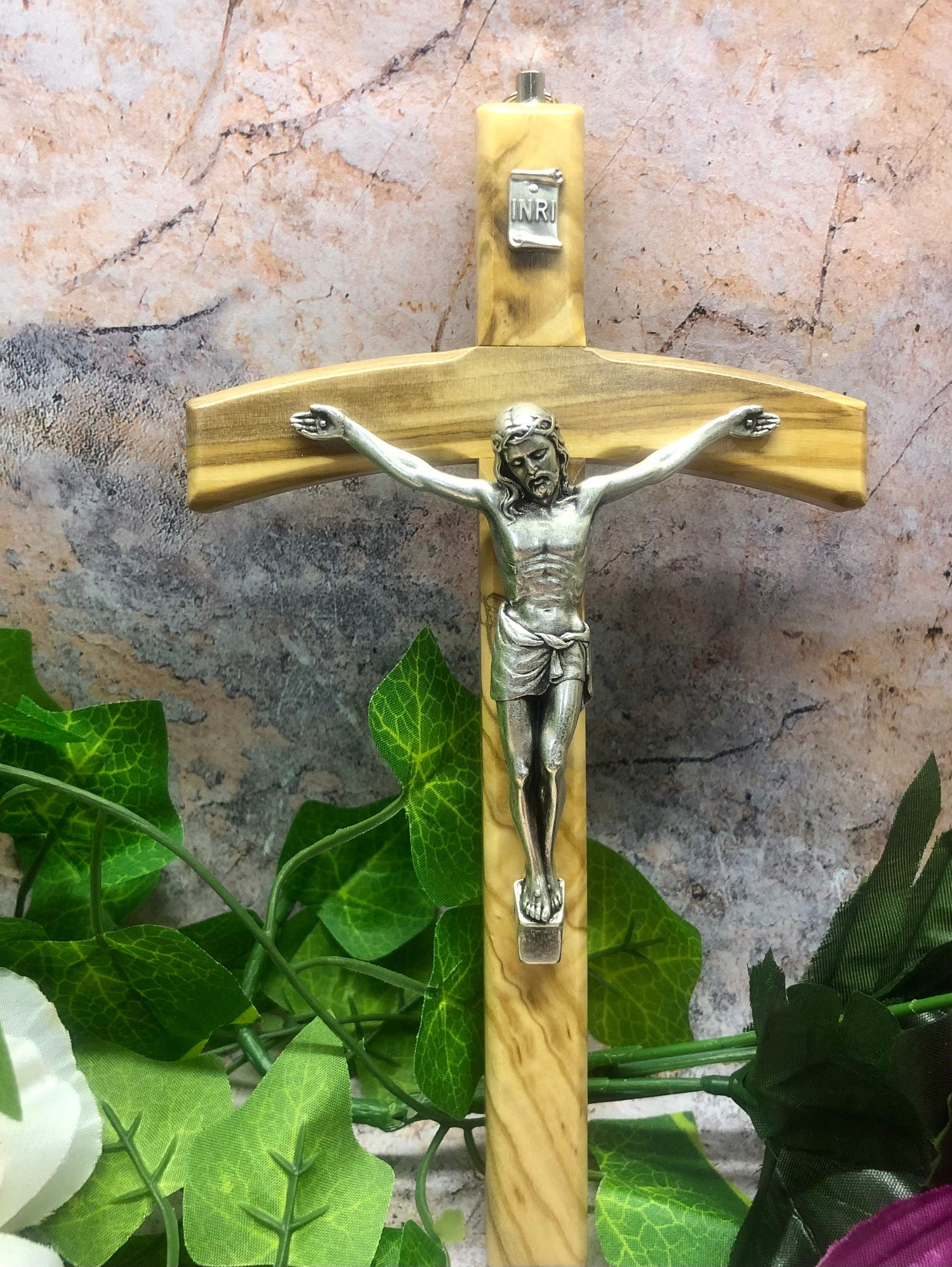 Olive Wood Crucifix Hanging Wall Cross Silver Metal Corpus Christi Jesus Christ Religious 20 cm-Osiris Craftworks