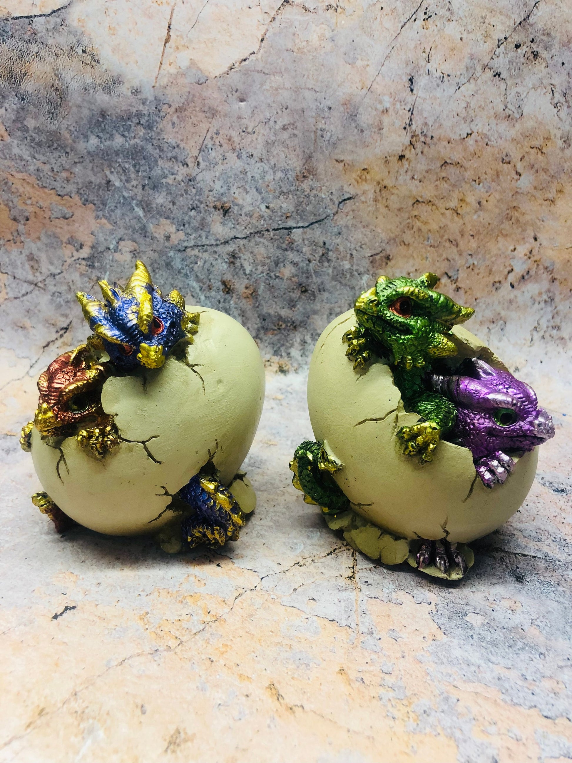 Pair of Dragon Eggs Hatchlings Figurines Fantasy Dragons Collection Hand Made from Quality Designer Resin-Osiris Craftworks