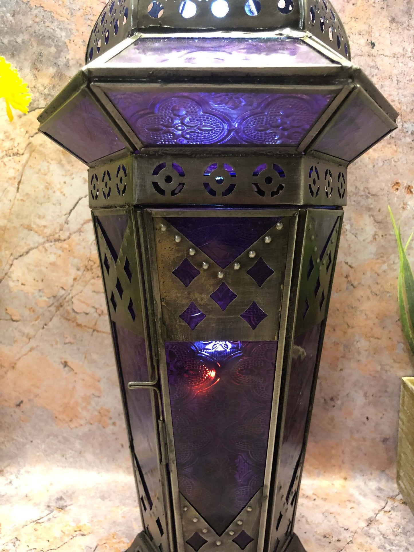 Antique Effect Purple Glass Moroccan Style Zinc Lantern Candle Tealight Holder Seasonal Decor Home Lighting Ornament