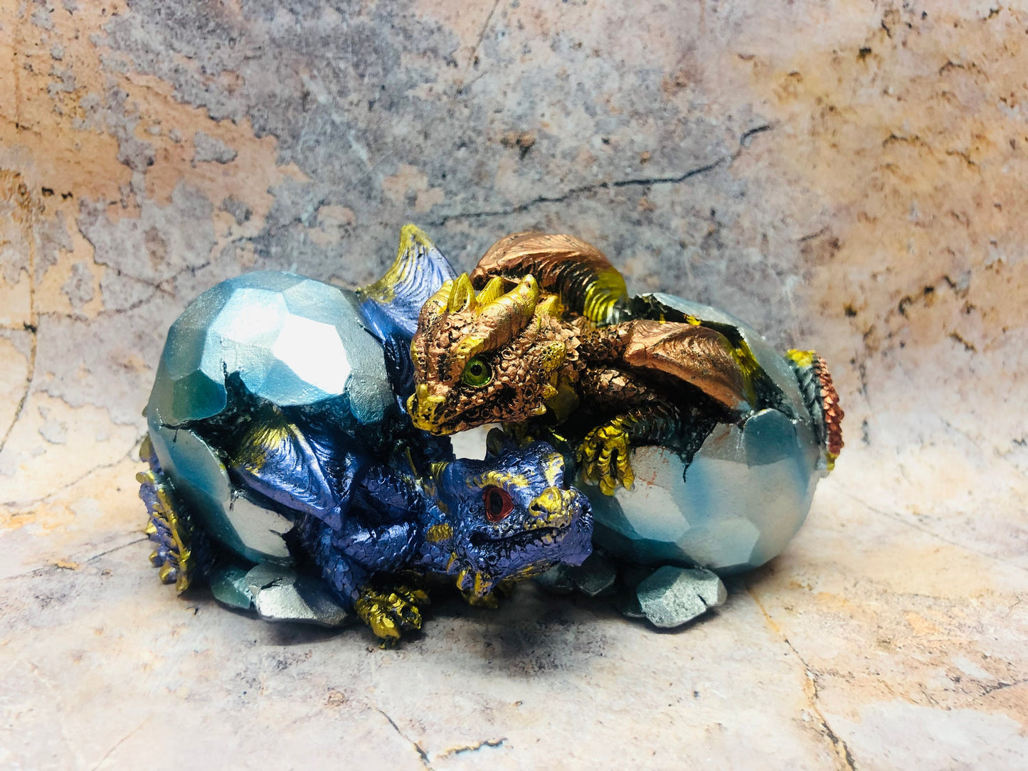 Pair of Dragon Eggs Hatchlings Figurines Fantasy Battling Dragons Collection Hand Made from Quality Designer Resin-Osiris Craftworks