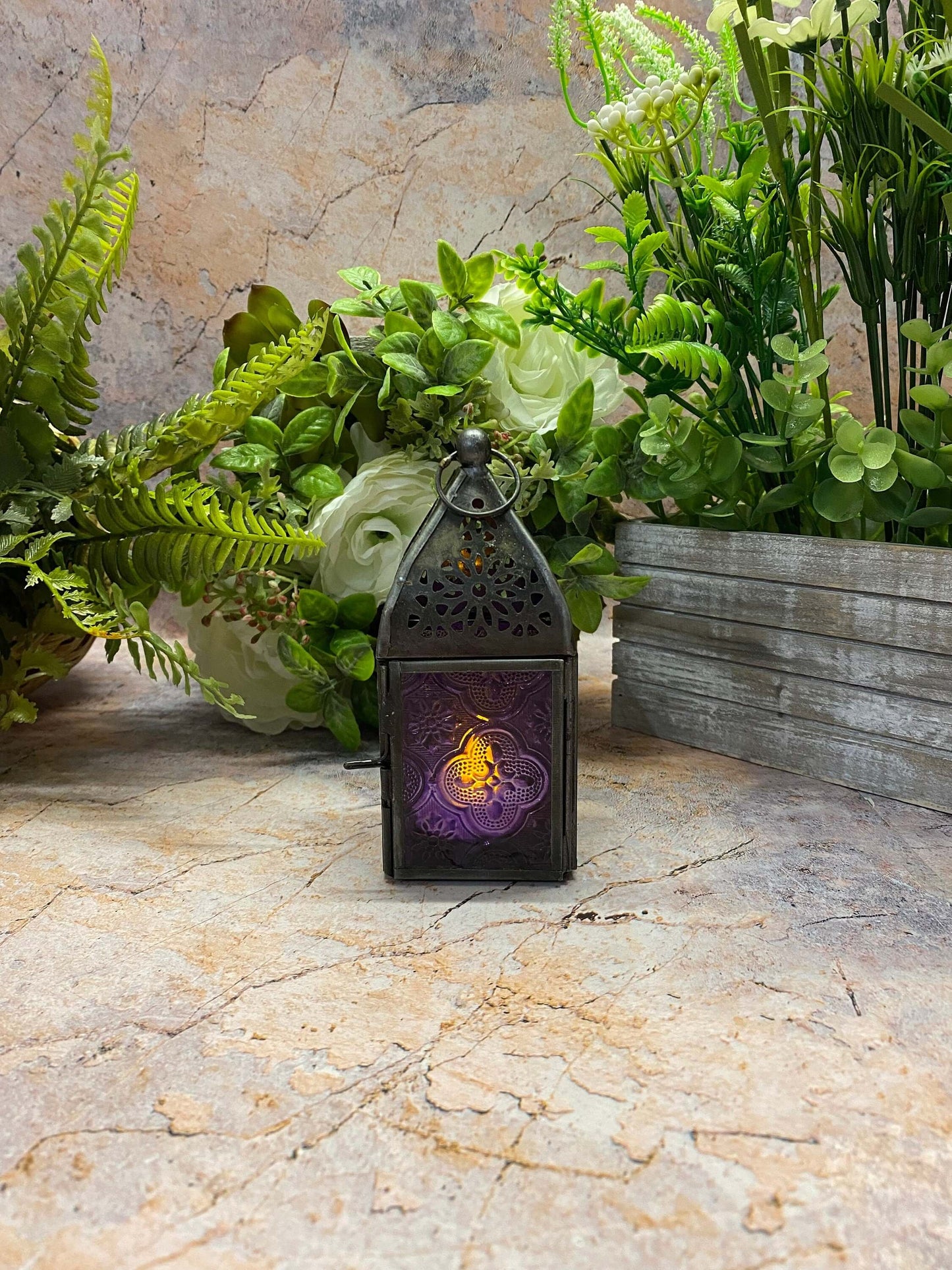 Antique Effect Moroccan Style Zinc Lantern Candle Tealight Holder Purple Glass Seasonal Decor Home Lighting Ornament