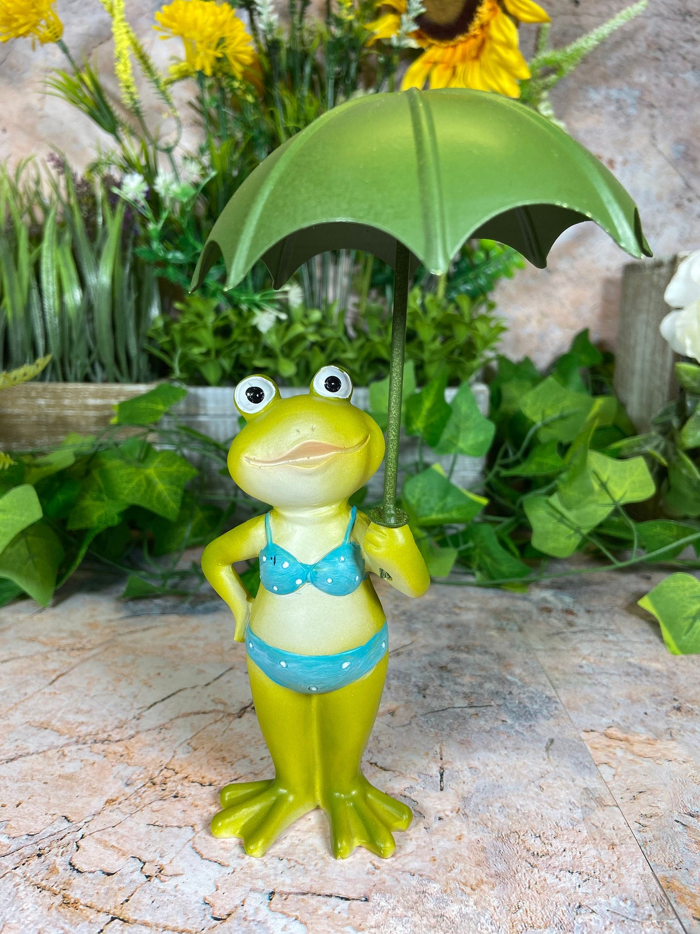 Hilarious Lady Frog in Her Bikini Handcrafted Resin Figurine Garden Ornament Lawn Decoration-Osiris Craftworks