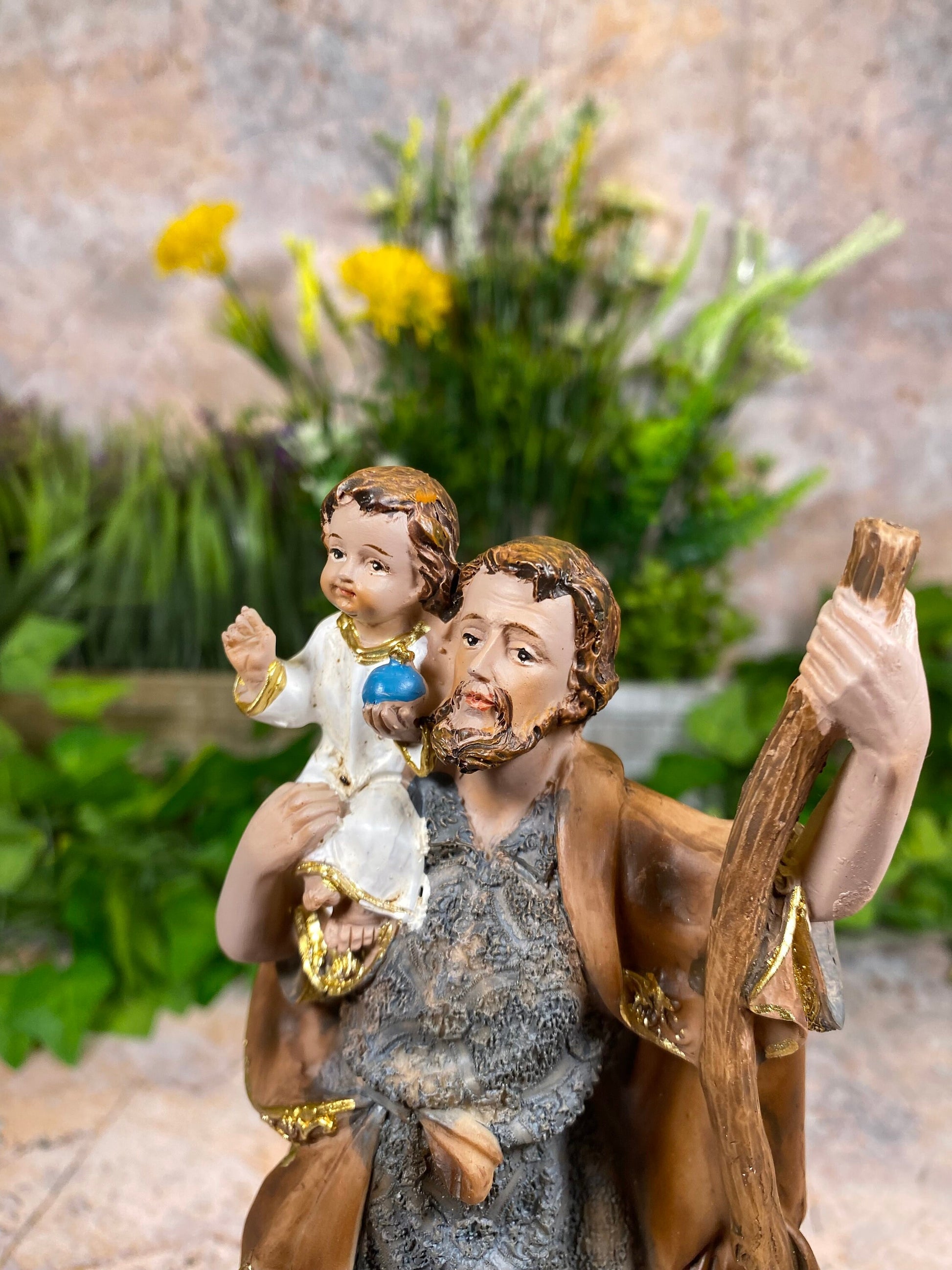 Divine Elegance: Handcrafted 20cm Resin Statue of Saint Christopher with Baby Jesus-Osiris Craftworks