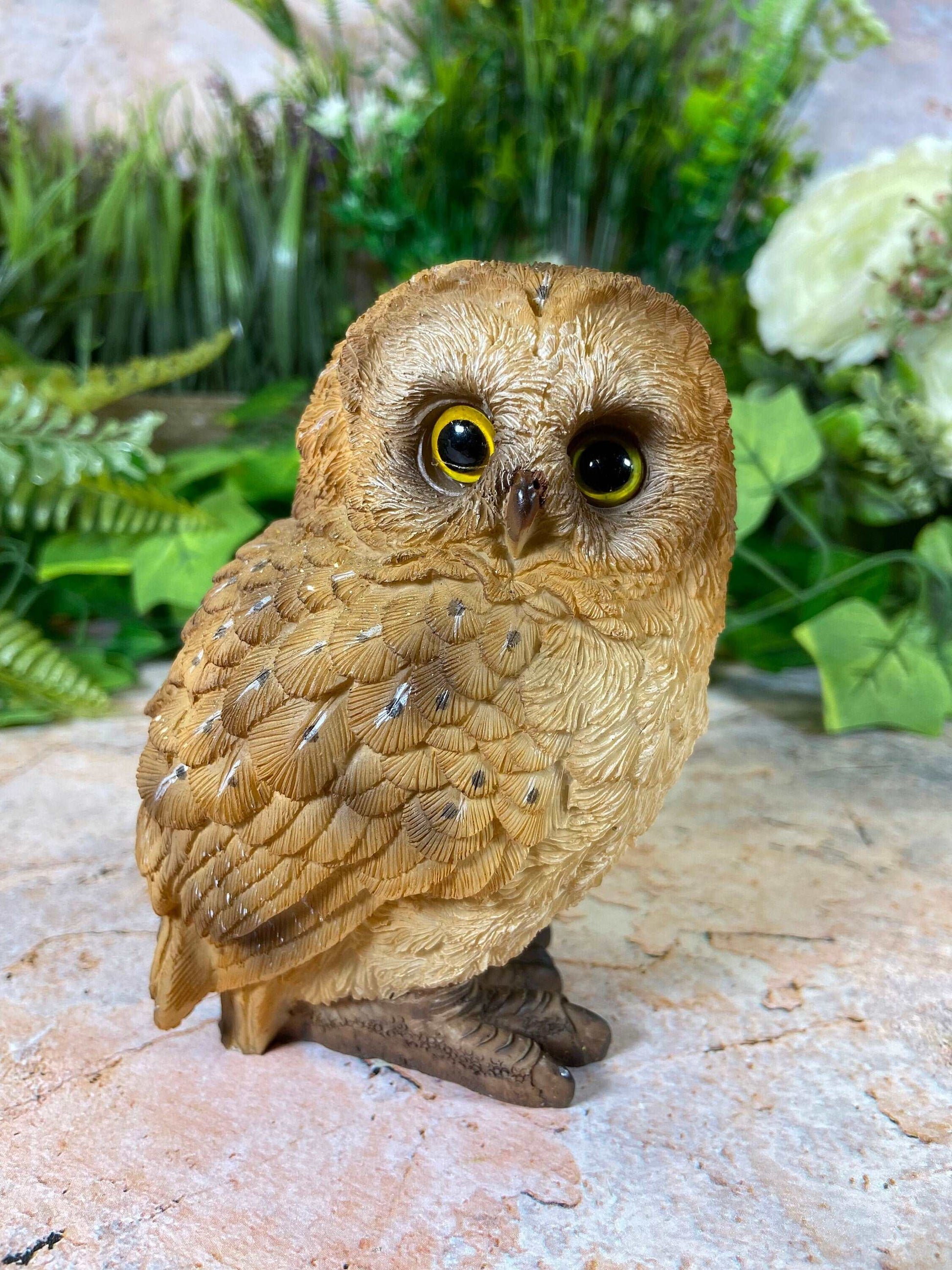 Adorable Baby Owl Resin Garden Ornament Lawn Decoration Patio Decor-Osiris Craftworks