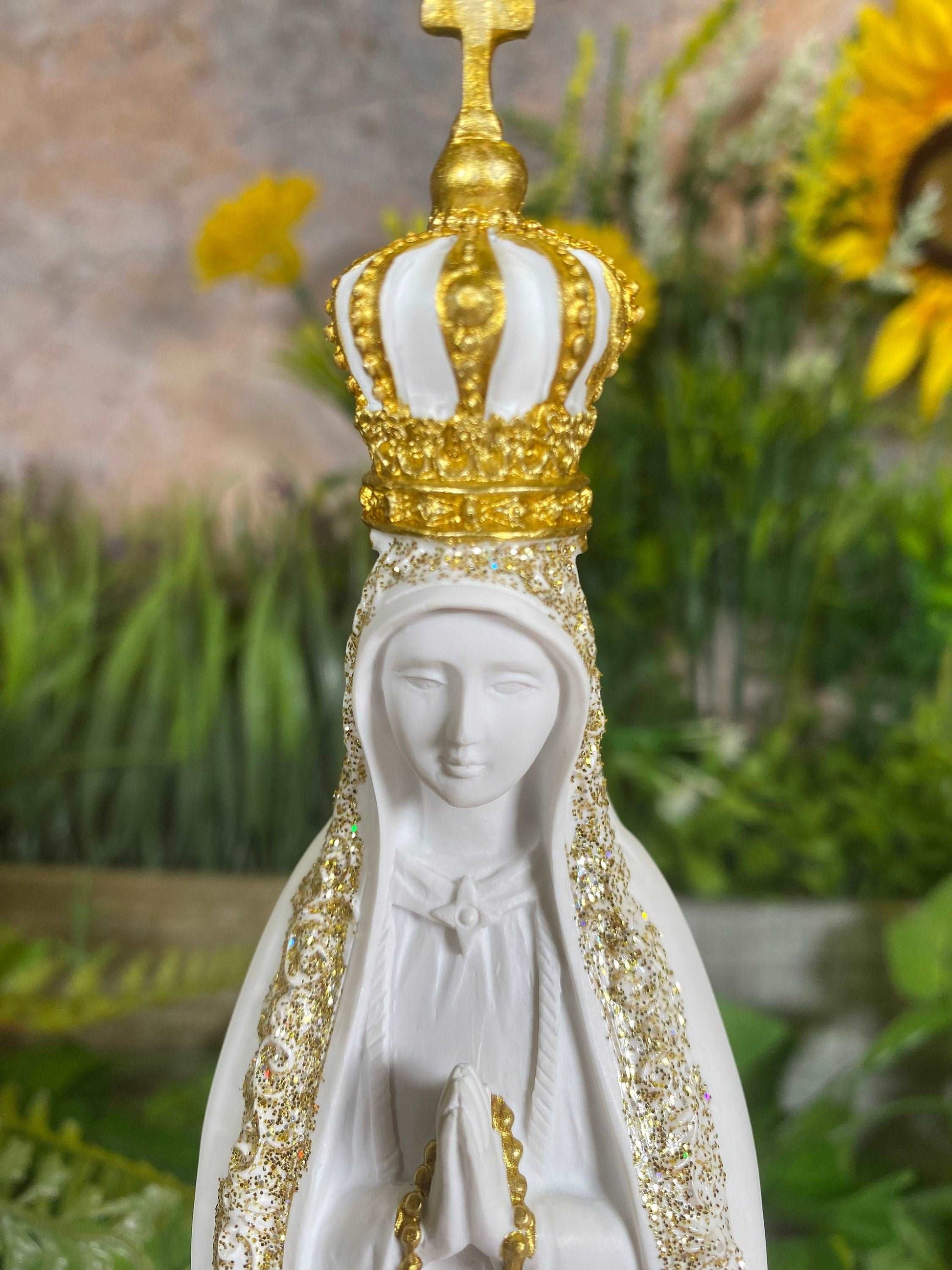 Blessed Virgin Mary Our Lady of Fatima Statue Figurine Religious Sculpture Hand Crafted from Quality Designer Resin-Osiris Craftworks