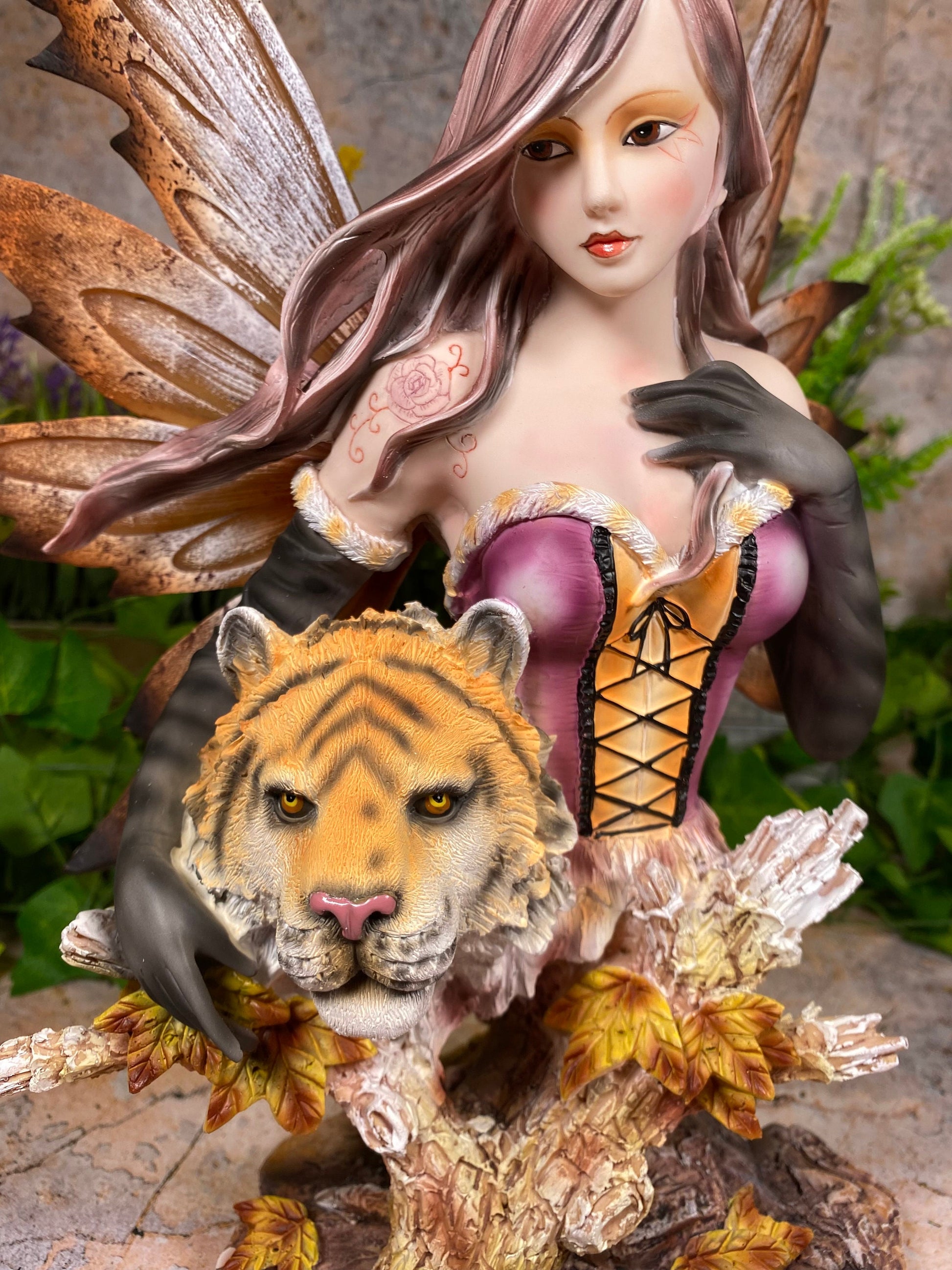 Enchanting Fairy and Majestic Tiger Companion Resin Bust Fantasy Sculpture 36 cm-Osiris Craftworks