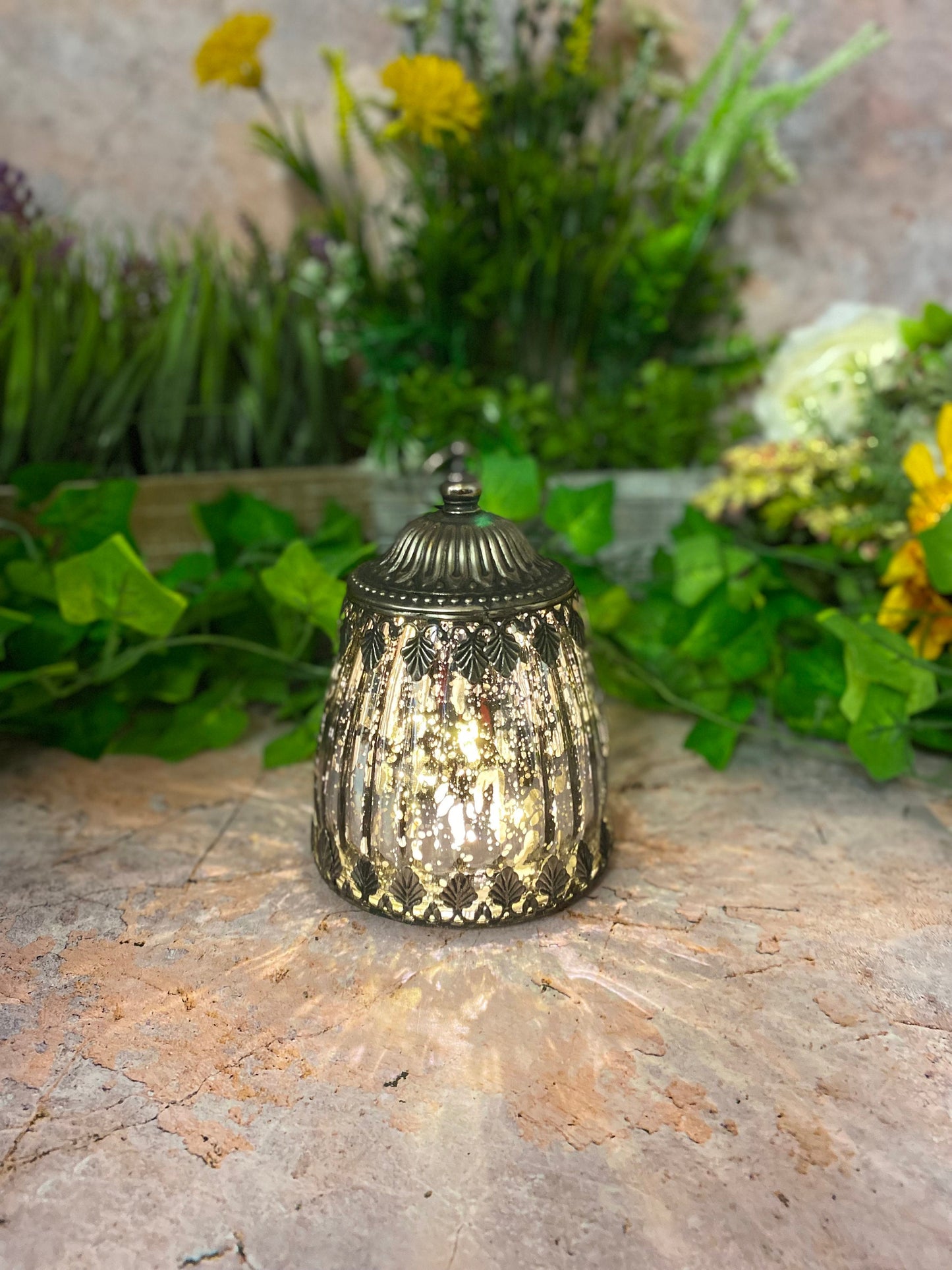 Lanterne en verre LED de style marocain motif effet antique gris avec lumières incluses décoration de la maison cadeau 15 cm