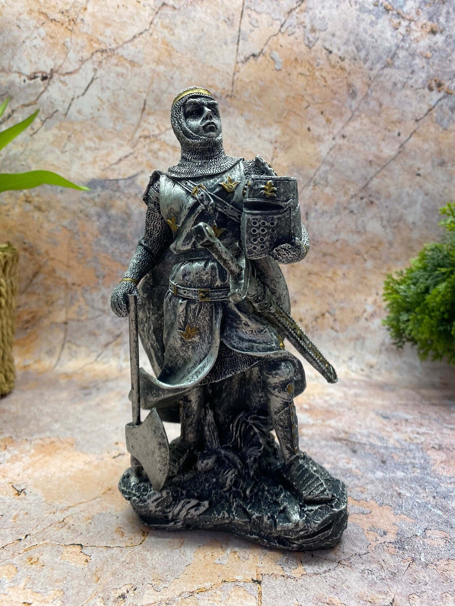 Pewter Effect Medieval Knight Figurine Templar Crusader Statue Ornament-Osiris Craftworks